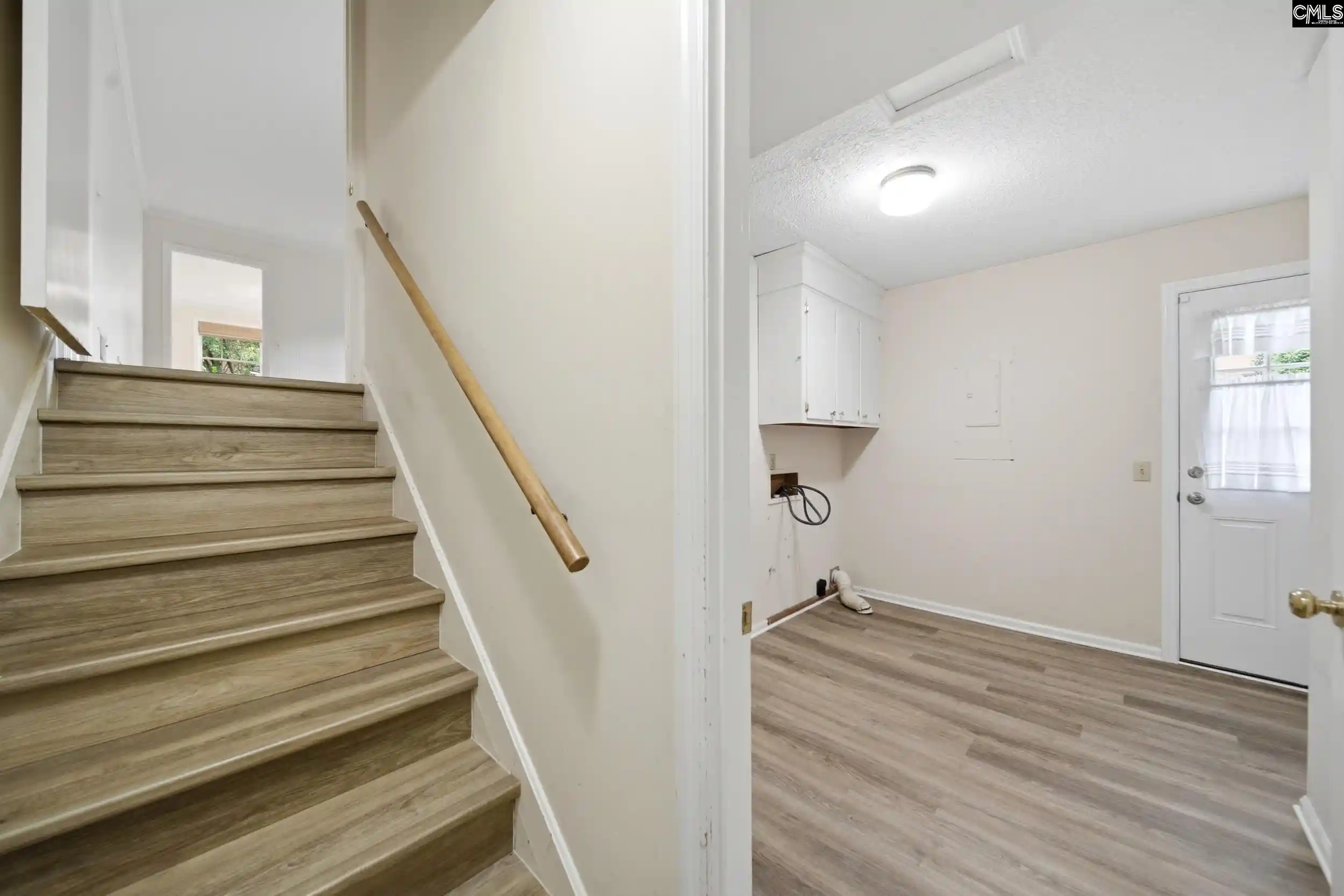 Photo 4 of Sale Pending at 808 Kingsbridge, Columbia, SC 29210 | MLS# 633965 | Listing updated on 2026-10-06