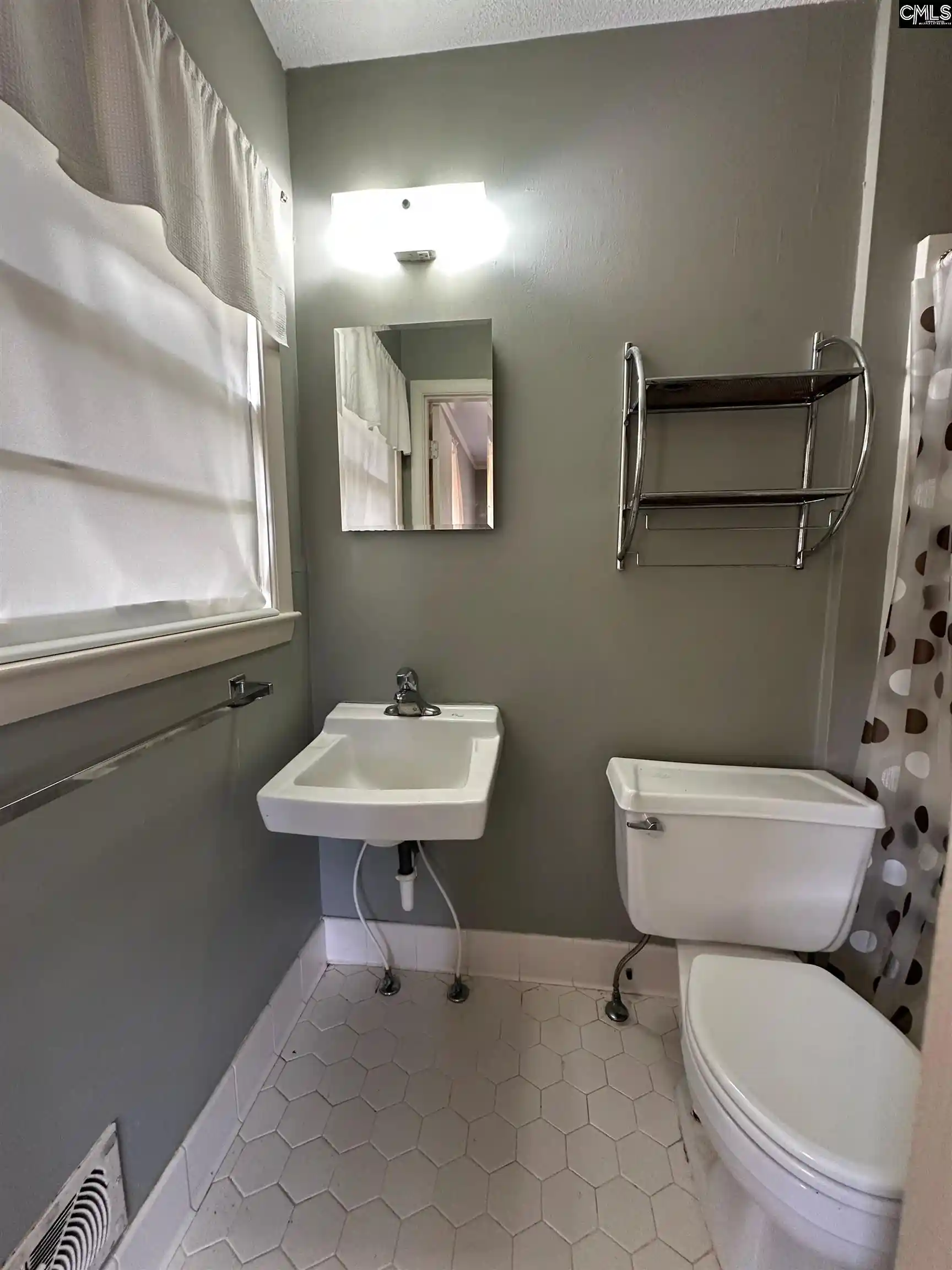 Photo 3 of Single family home for sale at 1703 Alba, Columbia, SC 29209 | MLS# 634019 | Listing updated on 2026-08-25