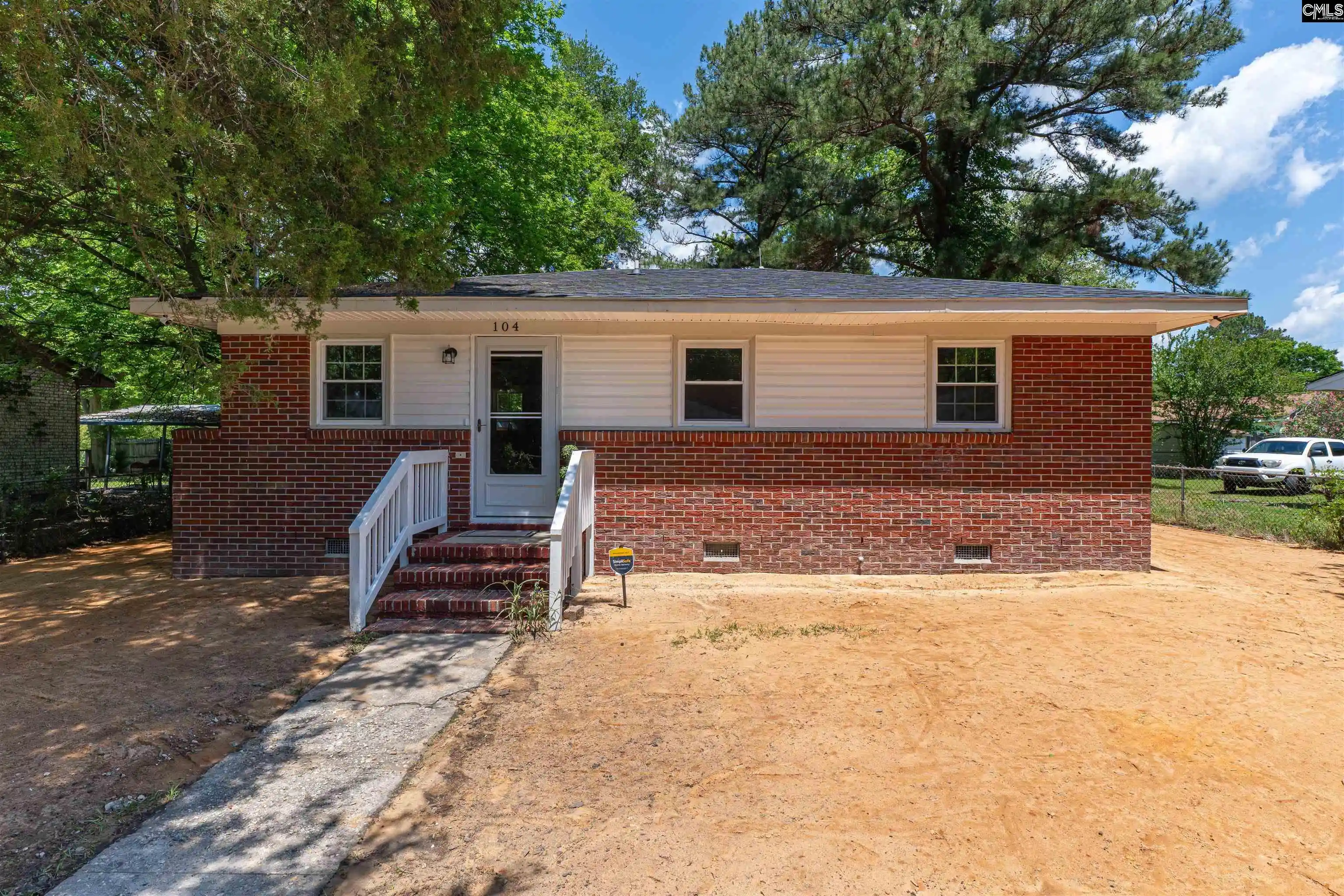 Homes for sale in Darlington, SC | 104 Harllee, Darlington, SC | MLS# 634168