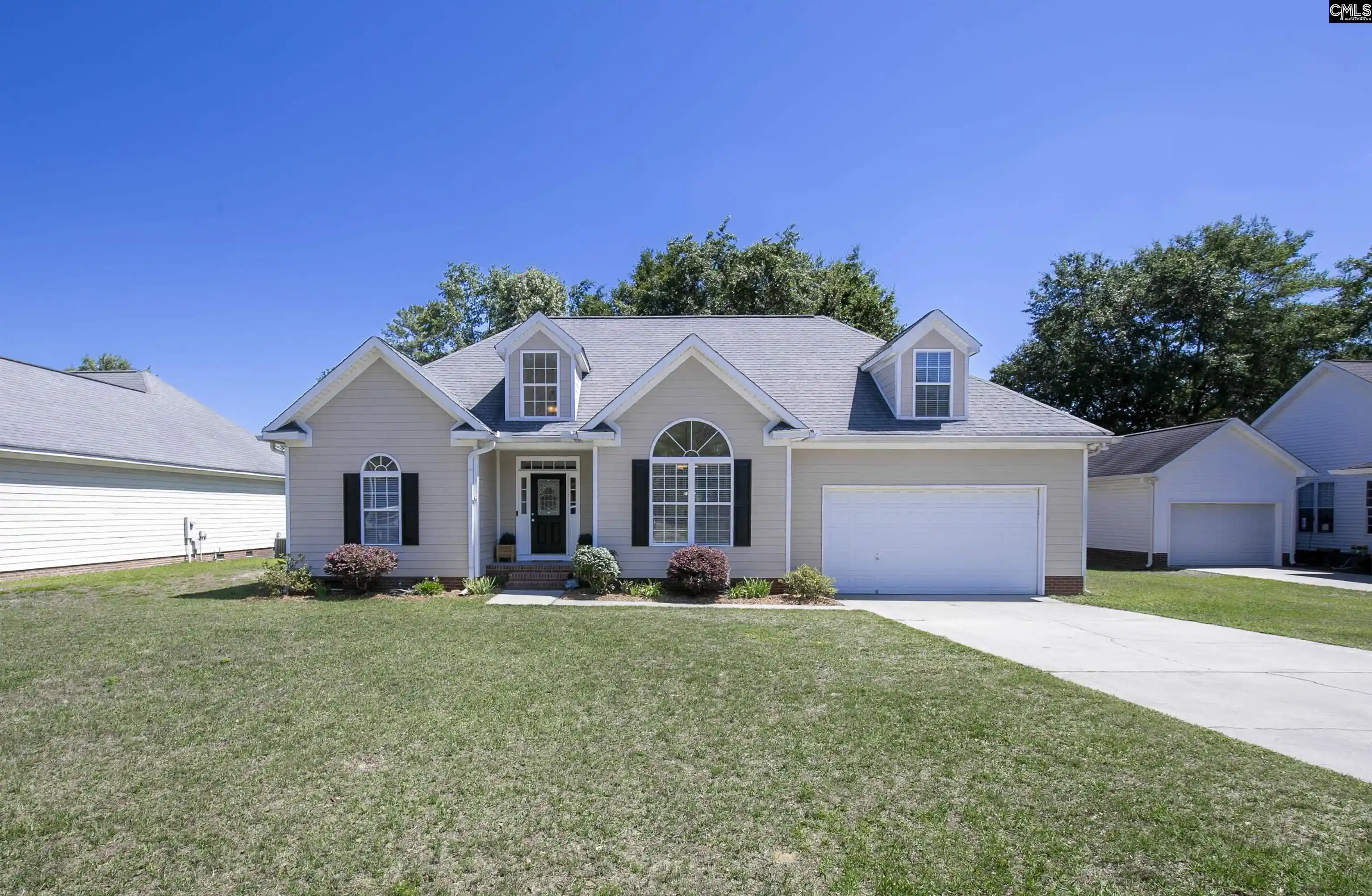 Homes for sale in Lugoff, SC | 28 Heatherwood, Lugoff, SC 29078 | MLS# 634329