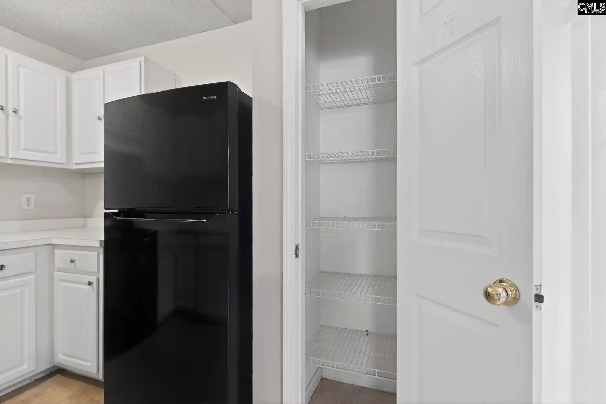 Photo 2 of Sale Pending at 10 Crimson, Columbia, SC 29229 | MLS# 634443 | Listing updated on 2026-07-08