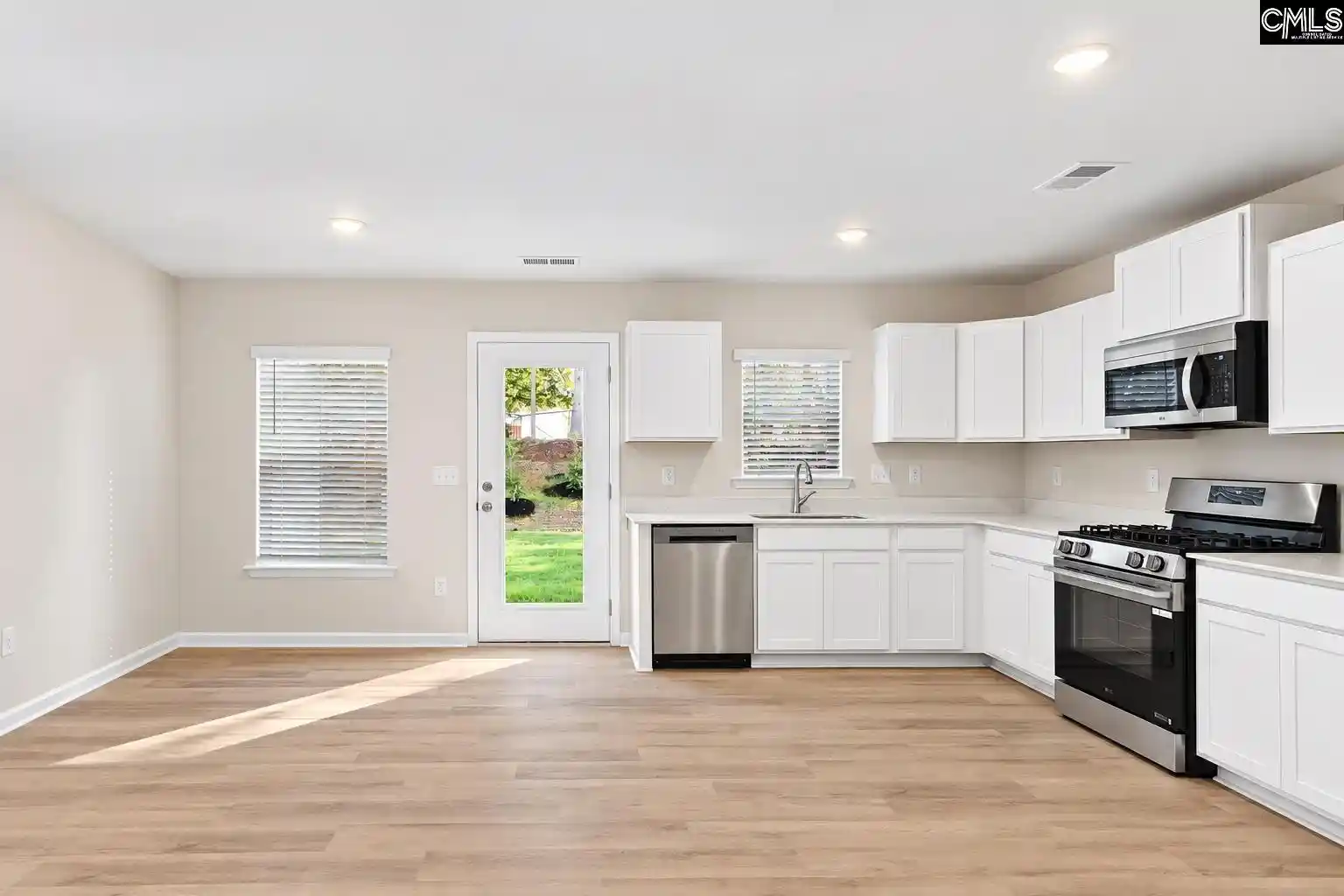 Photo 4 of Townhouse for sale at 6035 Silver Mustang, Columbia, SC 29209 | MLS# 634509 | Listing updated on 2026-09-19