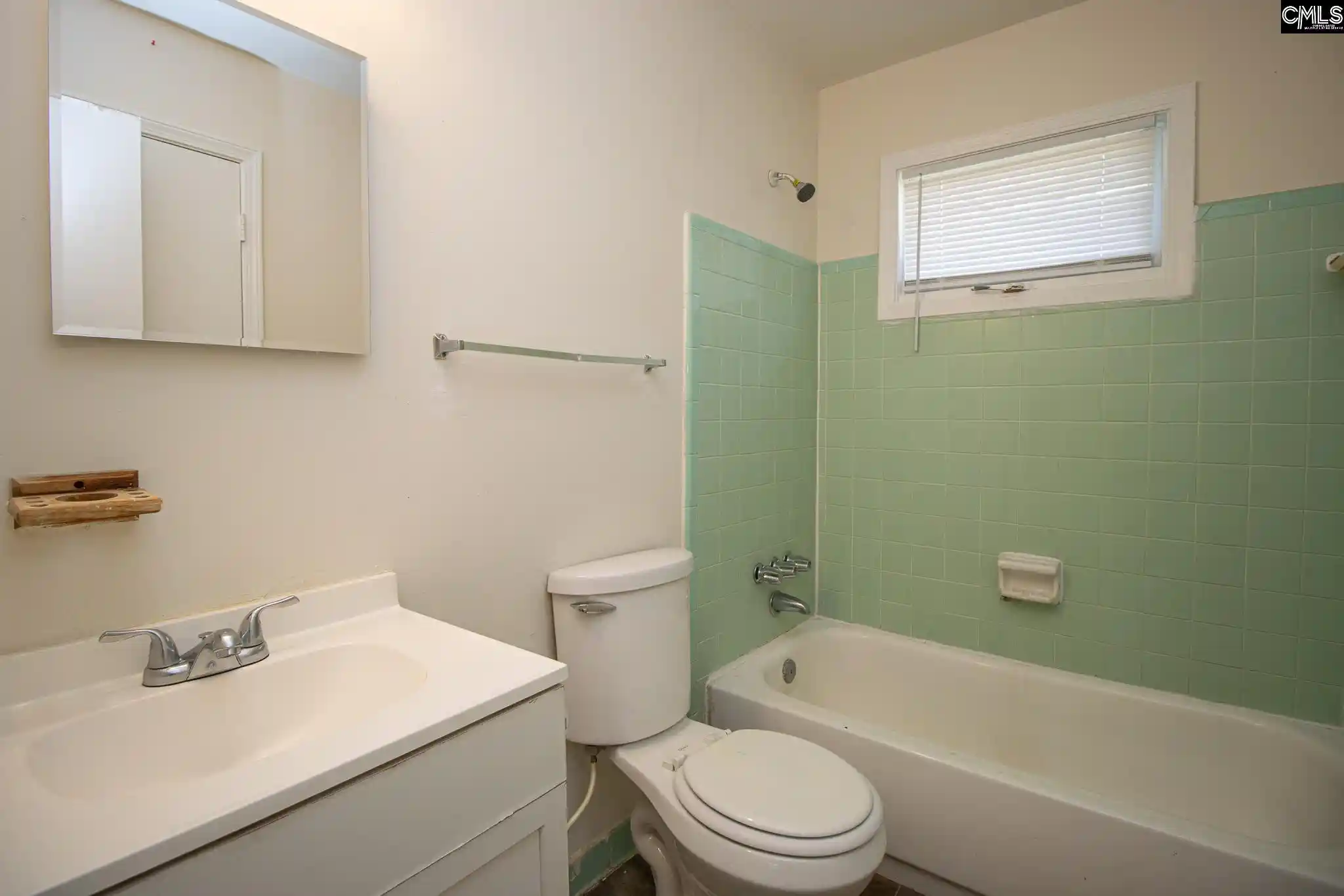 Photo 3 of Sale Pending at 3805 Trotter, Columbia, SC 29209 | MLS# 634581 | Listing updated on 2026-09-09