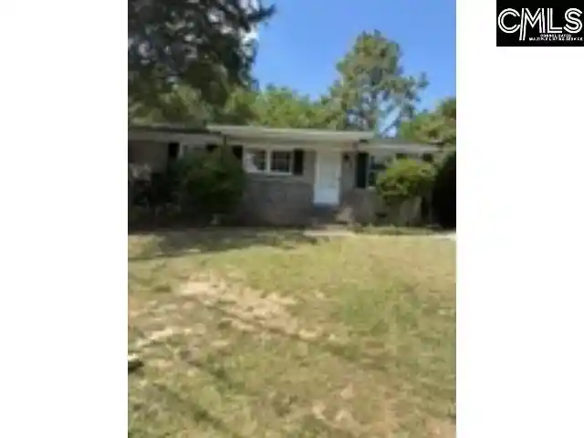 Homes for sale in West Columbia, SC | 141 Parkwood, West Columbia, SC | MLS# 634596