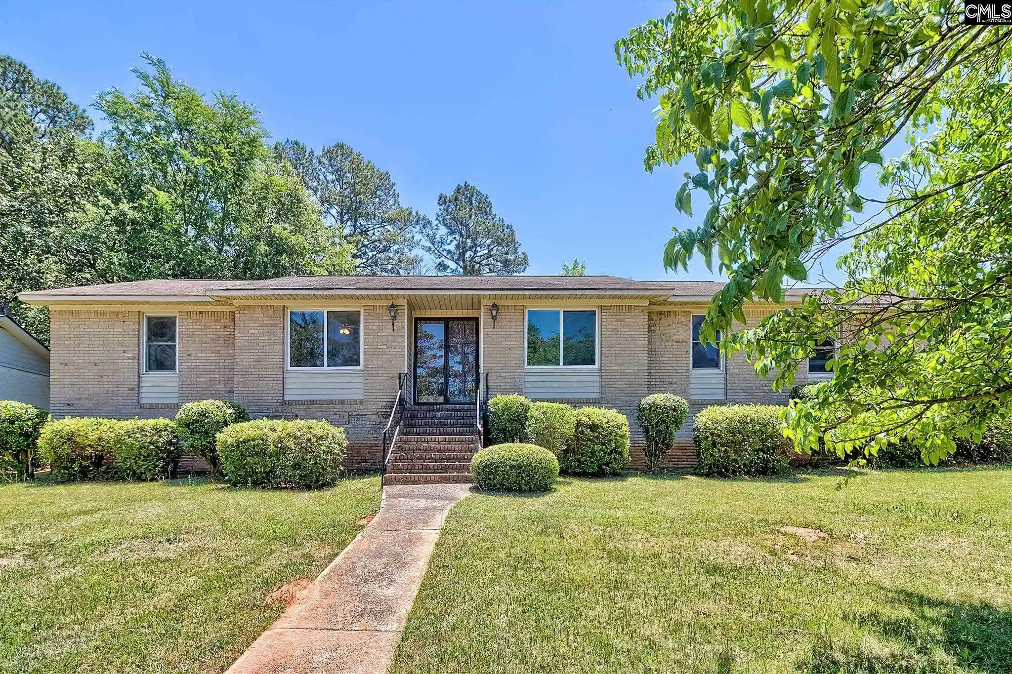 Homes for sale in Columbia, SC | 1700 N Woodstream, Columbia, SC | MLS# 634772