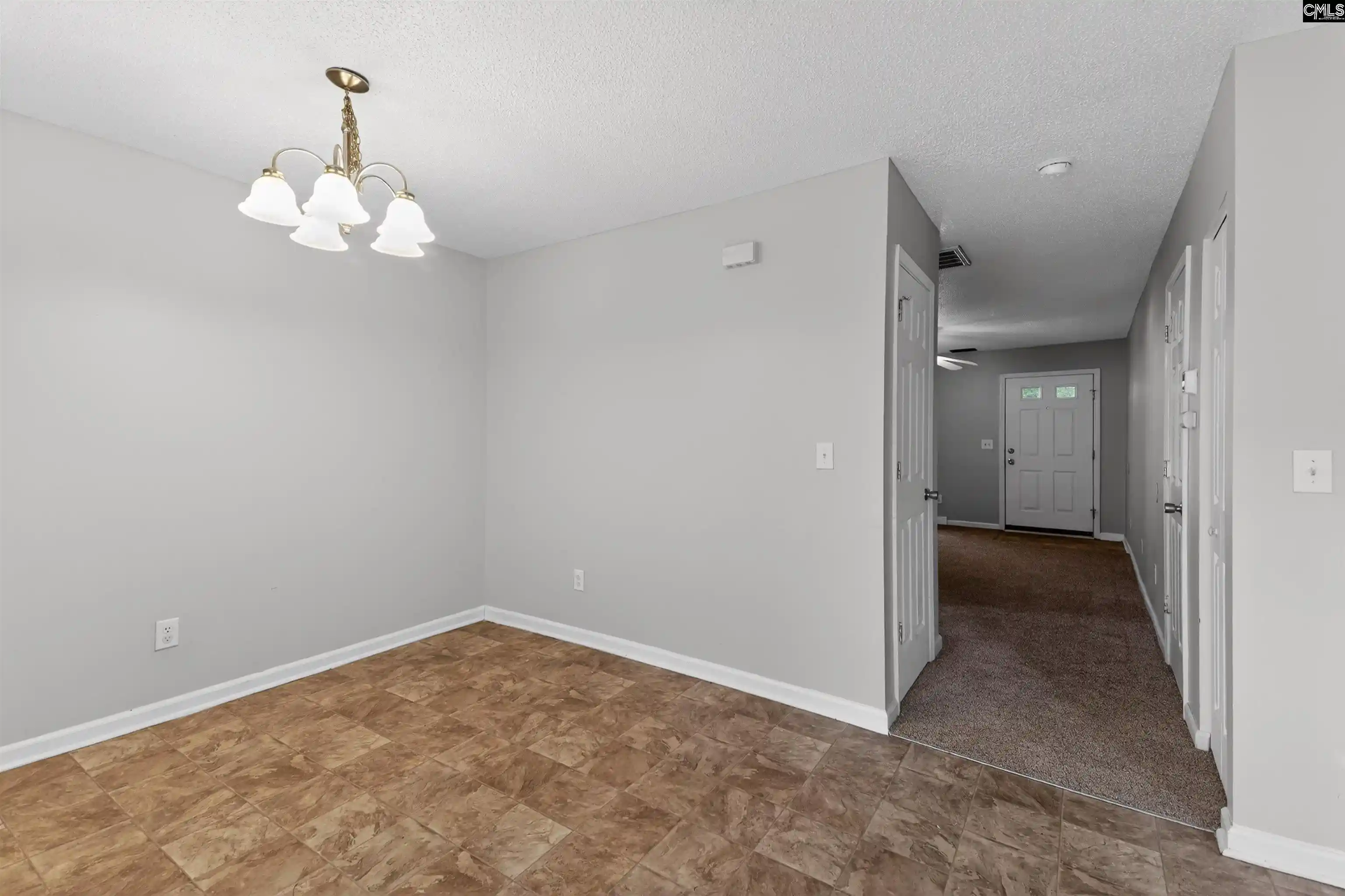 Photo 4 of Single family home for sale at 100 Cottage Lake, Columbia, SC 29209 | MLS# 634839 | Listing updated on 2026-08-15