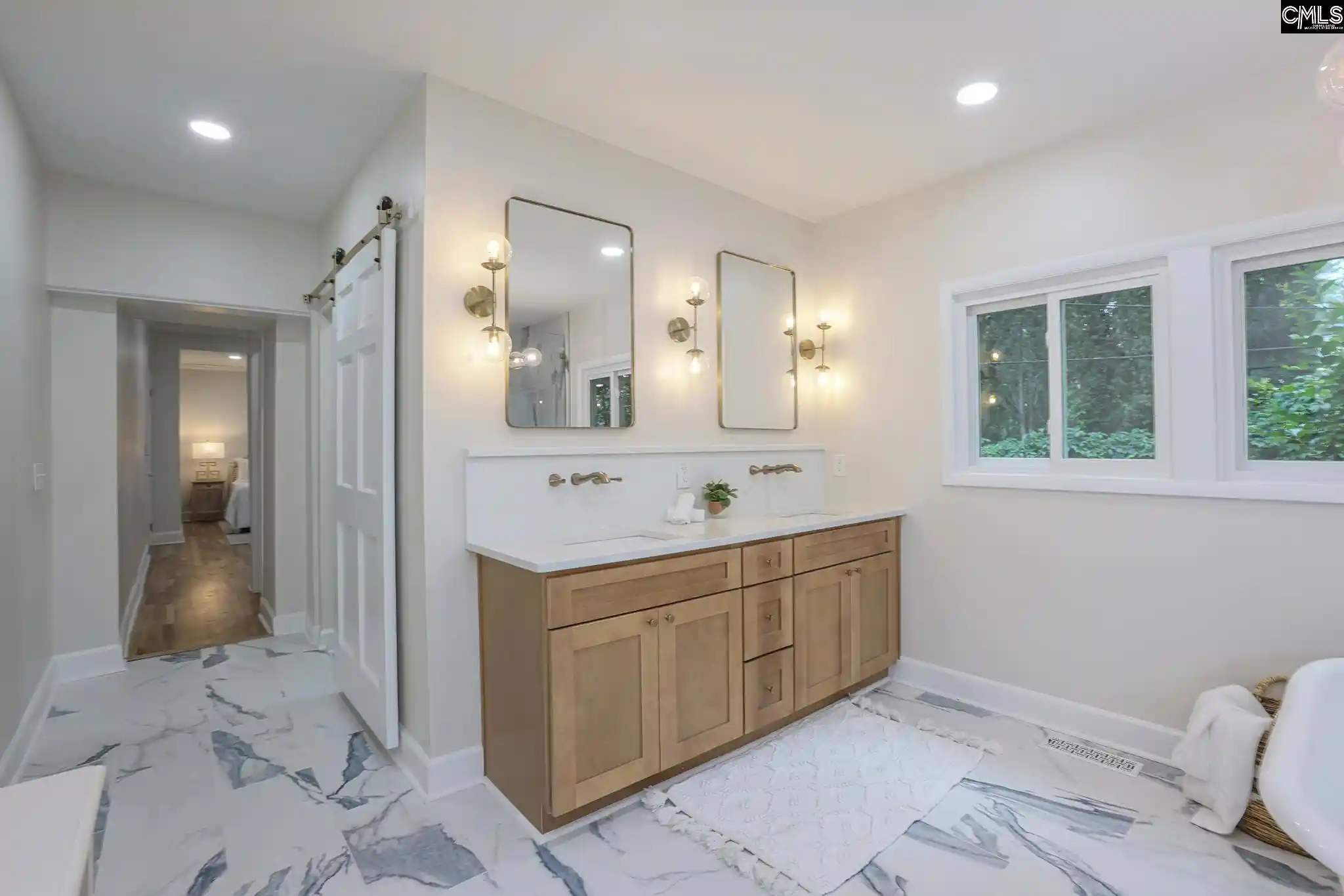 Photo 5 of Sale Pending at 3811 Kilbourne, Columbia, SC 29205 | MLS# 634878 | Listing updated on 2026-09-02