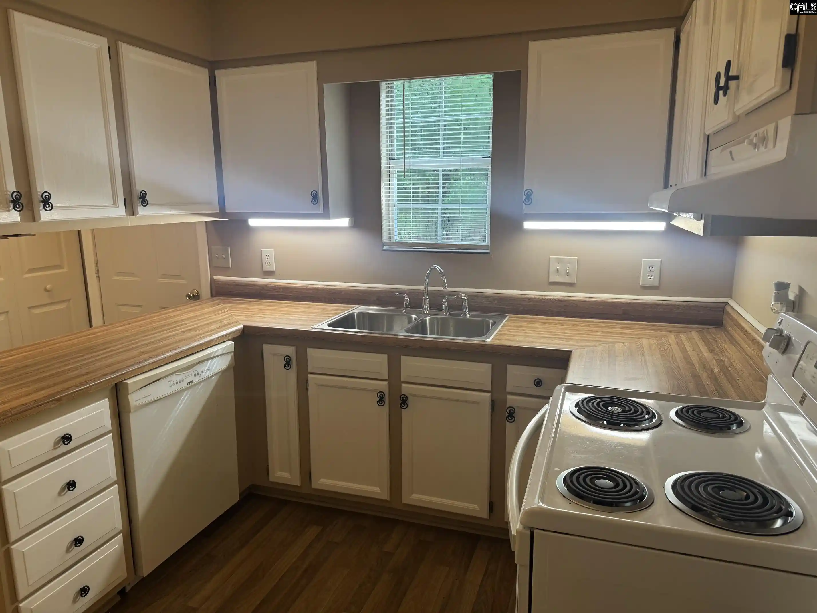 2nd image of 1155 Cloister Pl, Columbia, SC 29210 | MLS# 635120