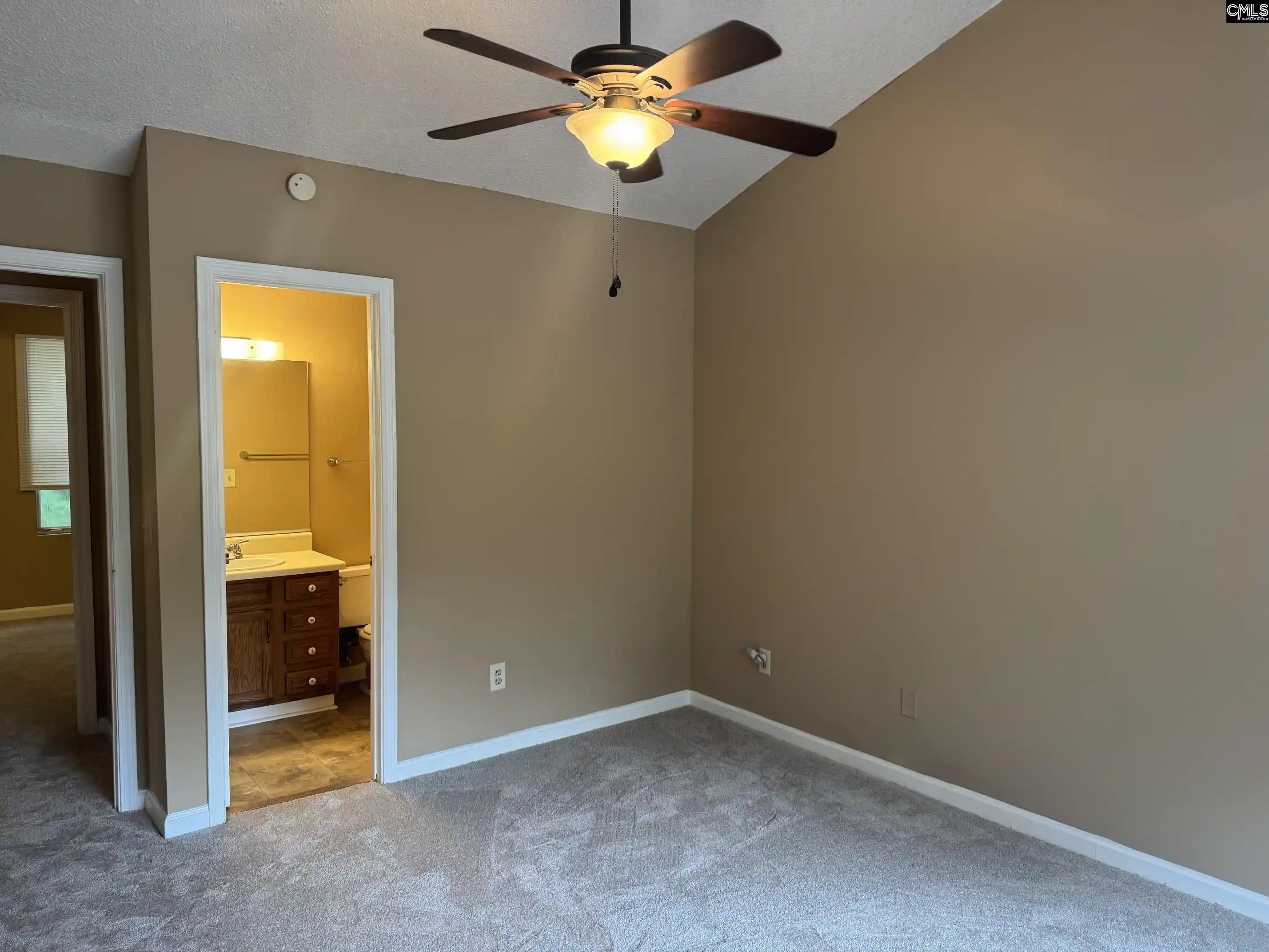 Photo 4 of Sale Pending at 1155 Cloister Pl, Columbia, SC 29210 | MLS# 635120 | Listing updated on 2026-07-24