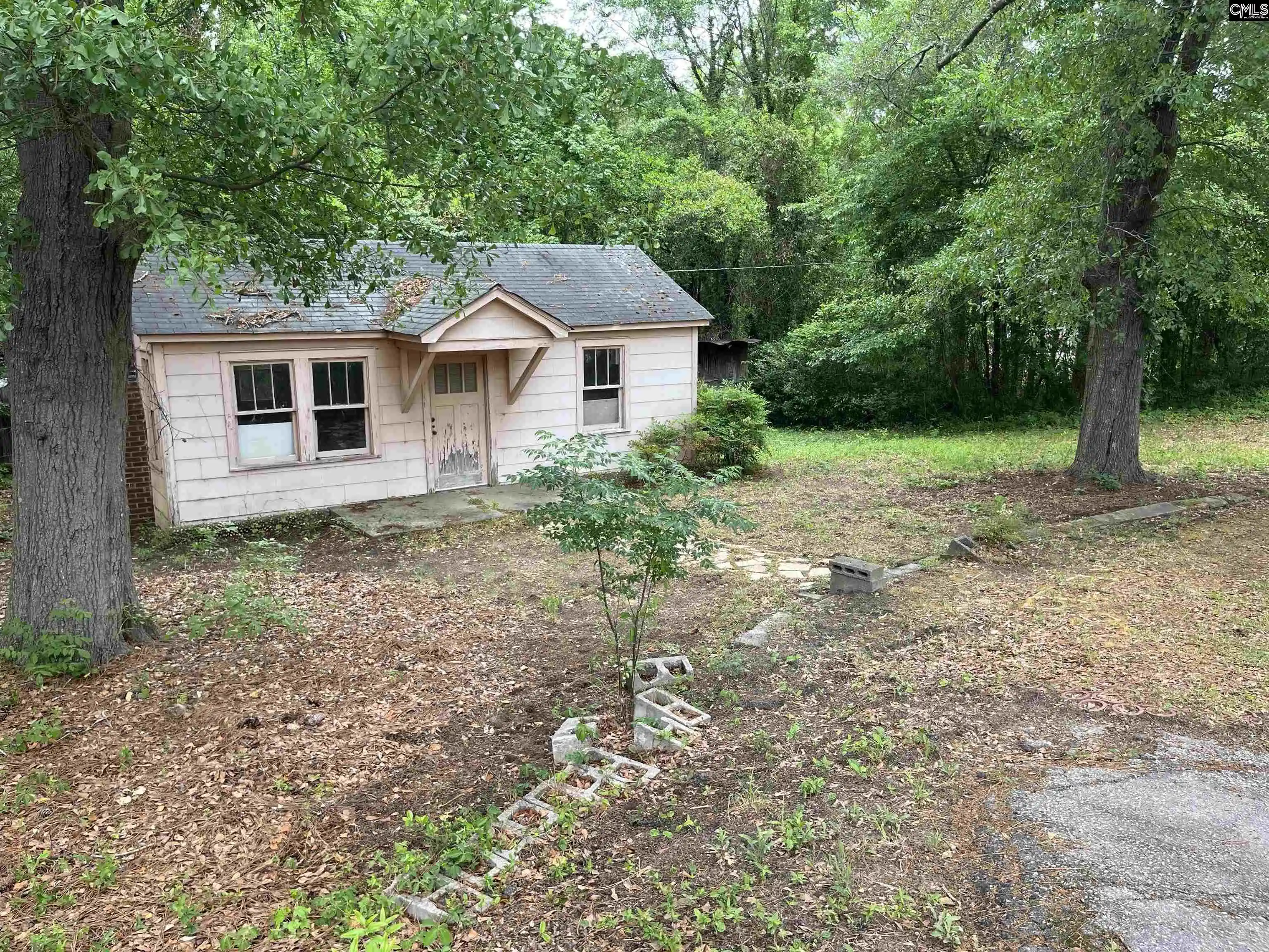 Photo 3 of Single family home for sale at 6930 Monticello, Columbia, SC 29203 | MLS# 635277 | Listing updated on 2026-09-01