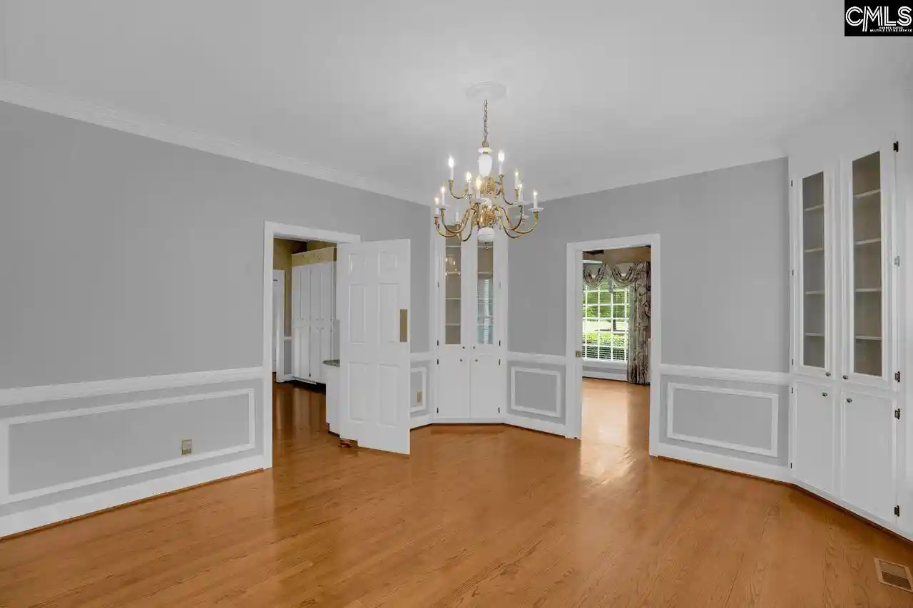 Photo 3 of Single family home for sale at 129 Steeplechase, Columbia, SC 29209 | MLS# 635289 | Listing updated on 2026-06-07