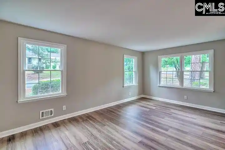 3rd image of 3817 Abingdon, Columbia, SC 29203 | MLS# 635520