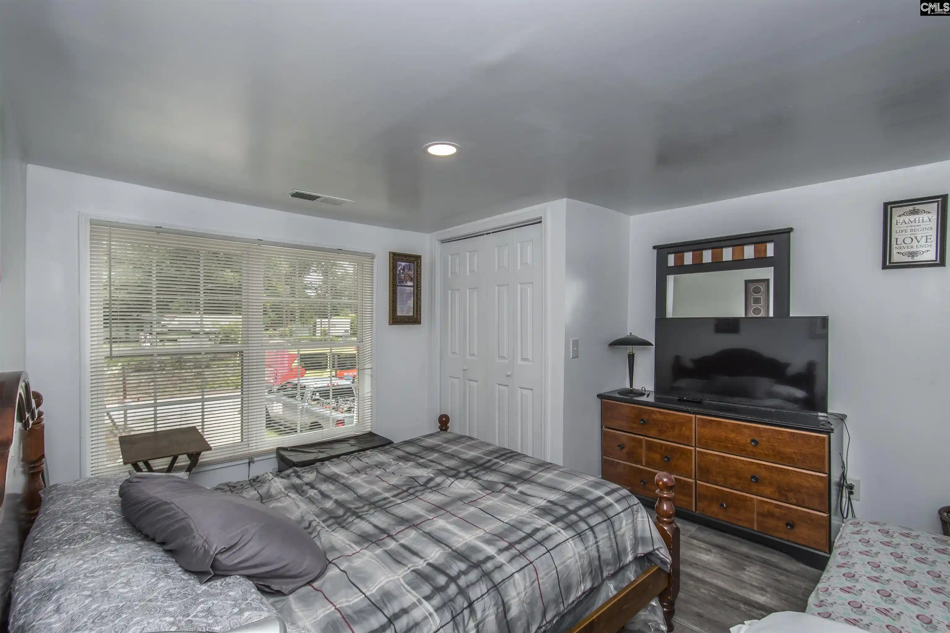 Photo 3 of Single family home for sale at 112 Stanford, Columbia, SC 29203 | MLS# 635560 | Listing updated on 2026-06-26