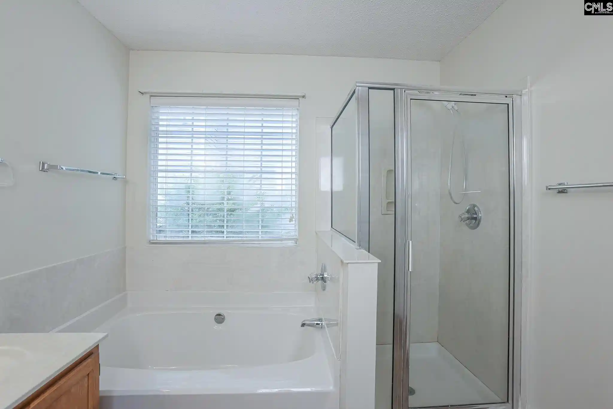 Photo 3 of Single family home for sale at 305 Hunters Ridge, Lexington, SC 29072 | MLS# 635751 | Listing updated on 2026-09-24