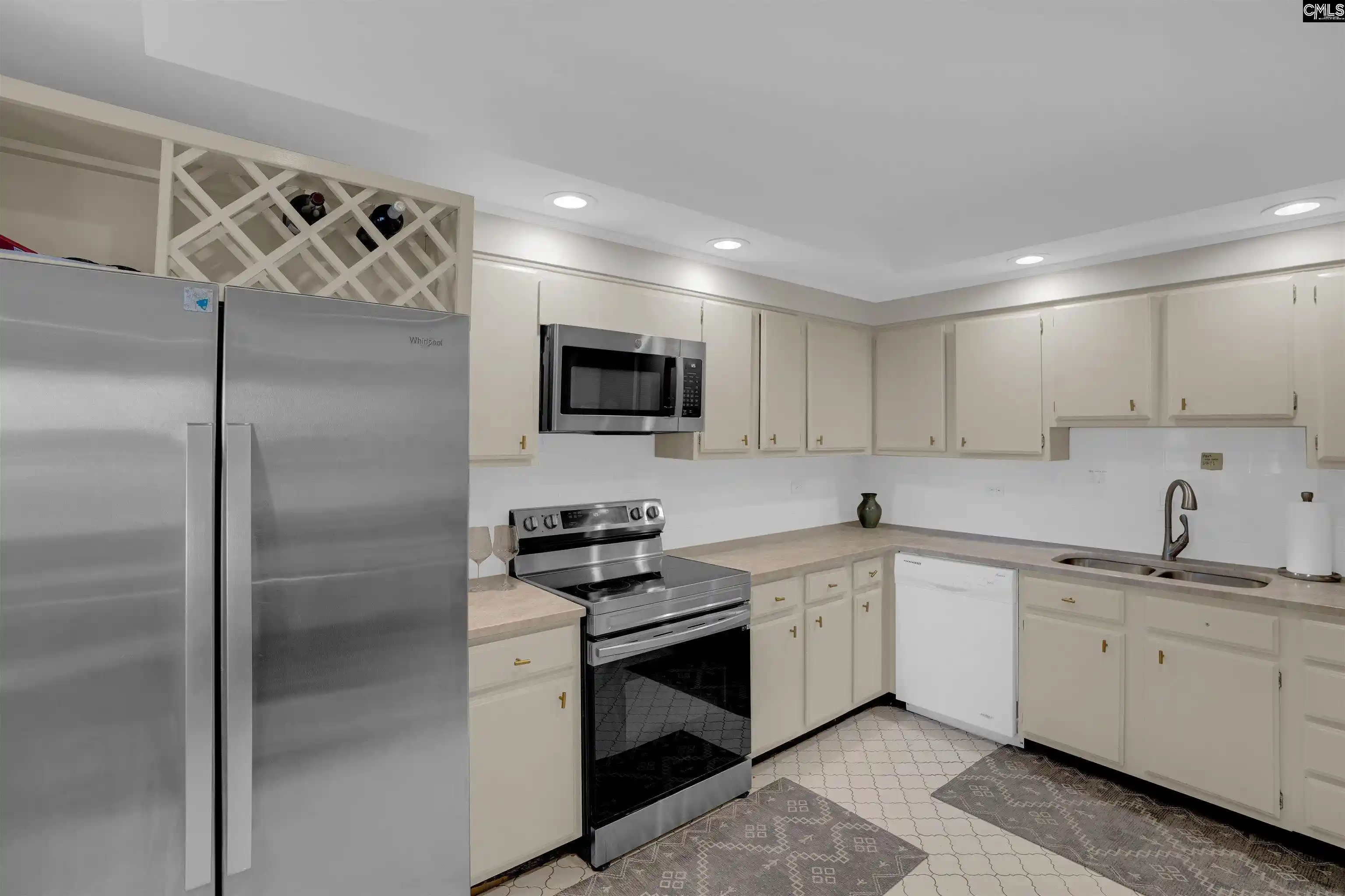 2nd image of 1829 Senate Street #16B, Columbia, SC | MLS# 635907