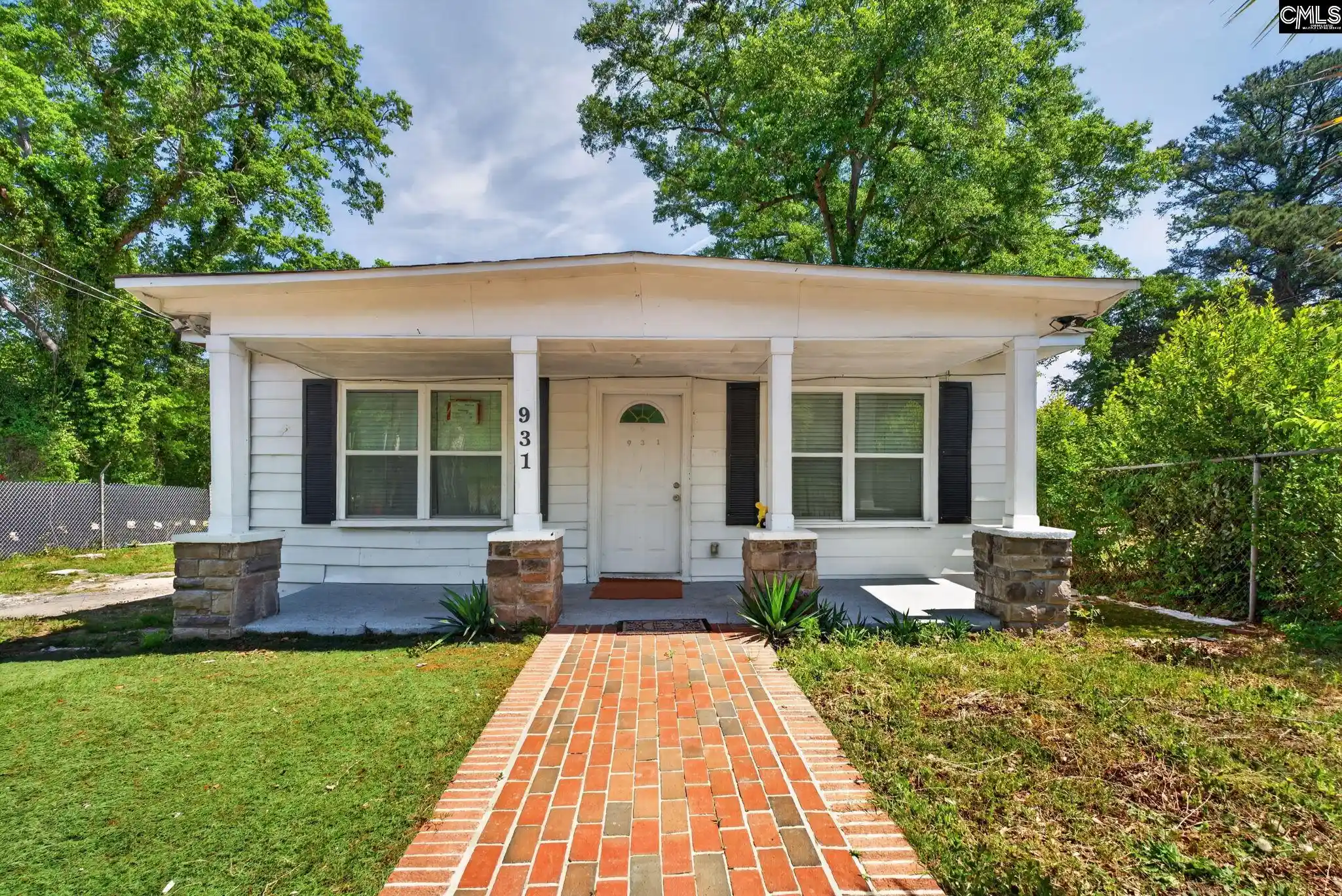 Photo 1 of Single family home for sale at 1002 Eastman, Columbia, SC 29203 | MLS# 635986 | Listing updated on 2026-06-09