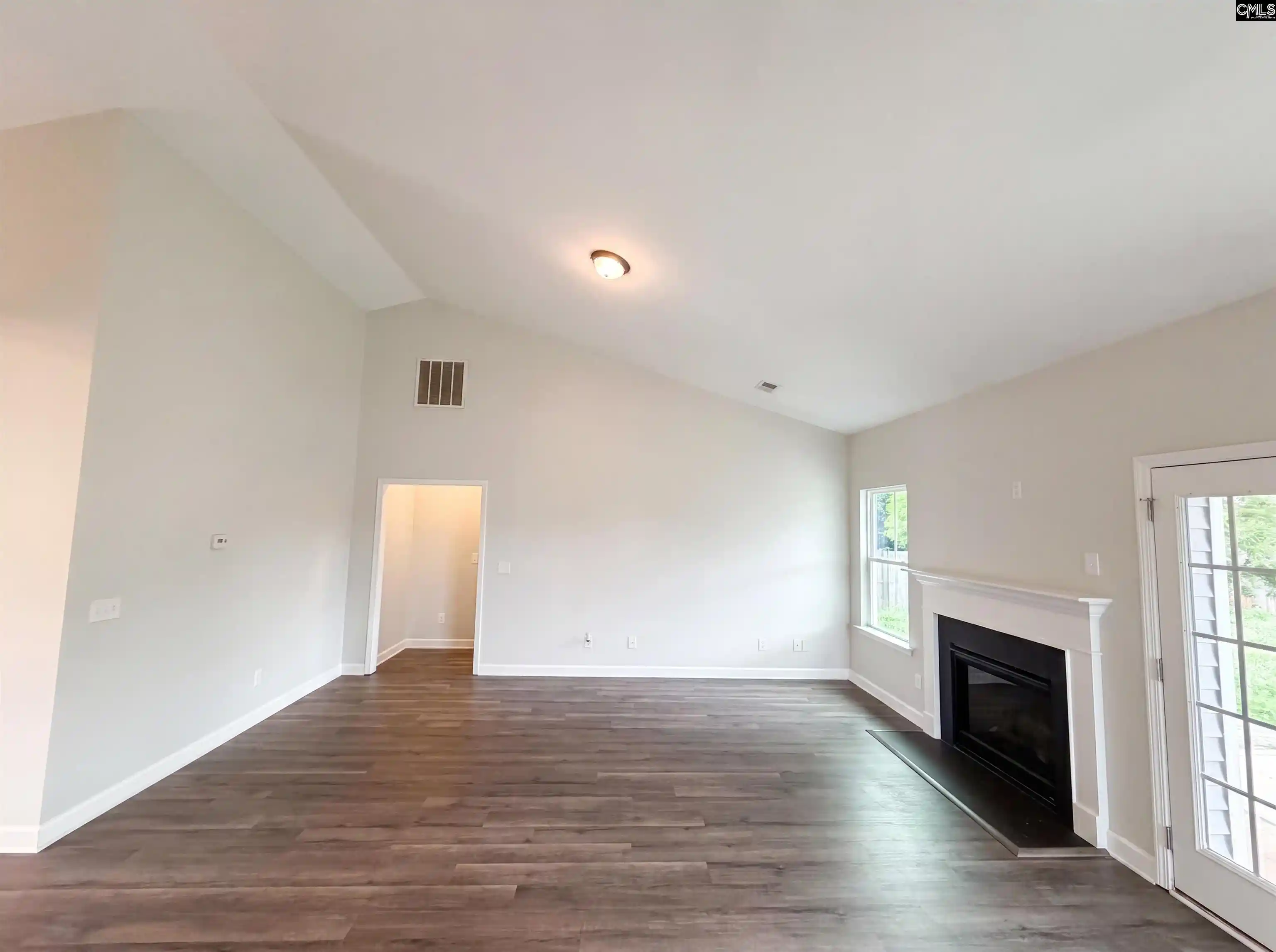 Photo 4 of Single family home for sale at 345 Hollow Cove, Chapin, SC 29036 | MLS# 636061 | Listing updated on 2026-08-04