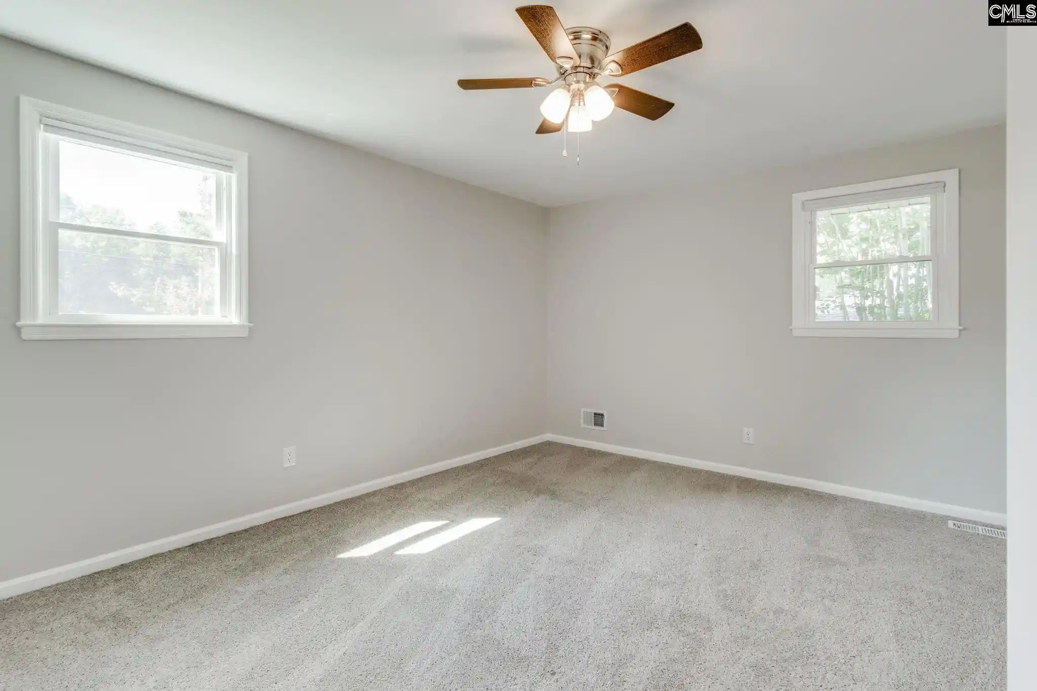 Photo 5 of Single family home for sale at 611 N Eden, Cayce, SC 29033 | MLS# 636135 | Listing updated on 2026-08-21