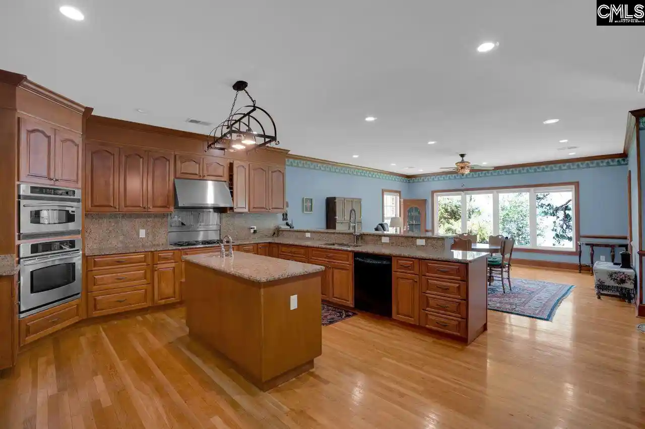 Photo 3 of Single family home for sale at 5921 Lakeshore, Columbia, SC 29206 | MLS# 636174 | Listing updated on 2026-09-01