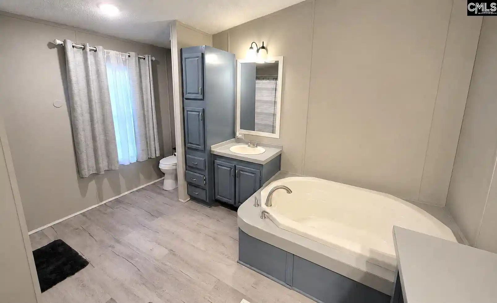 Photo 5 of Manufactured home for sale at 150 Crestwood Arch, Lexington, SC 29073 | MLS# 636184 | Listing updated on 2026-08-31