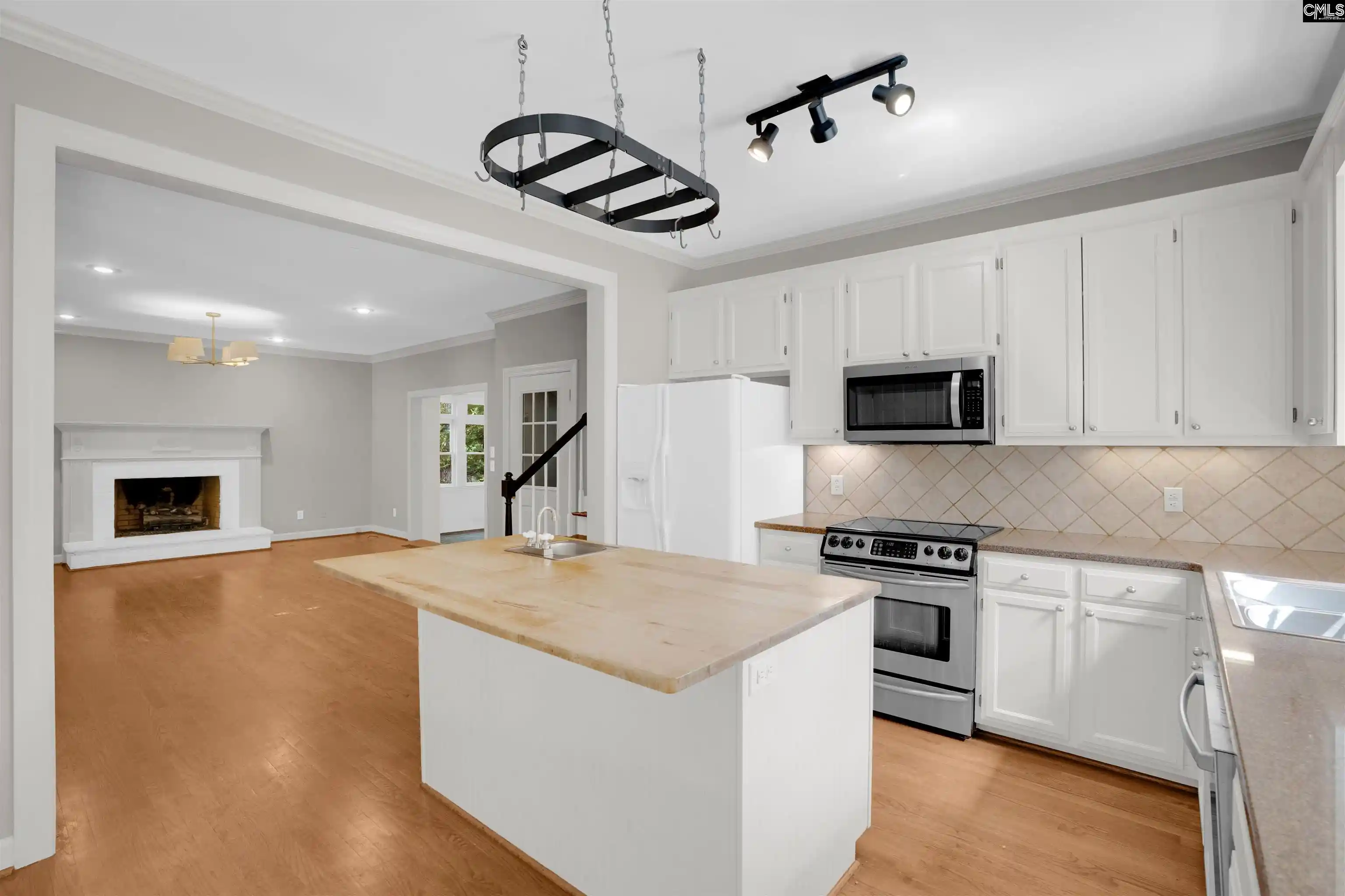 5th image of 17 Old Woodlands, Columbia, SC 29209 | MLS# 636356