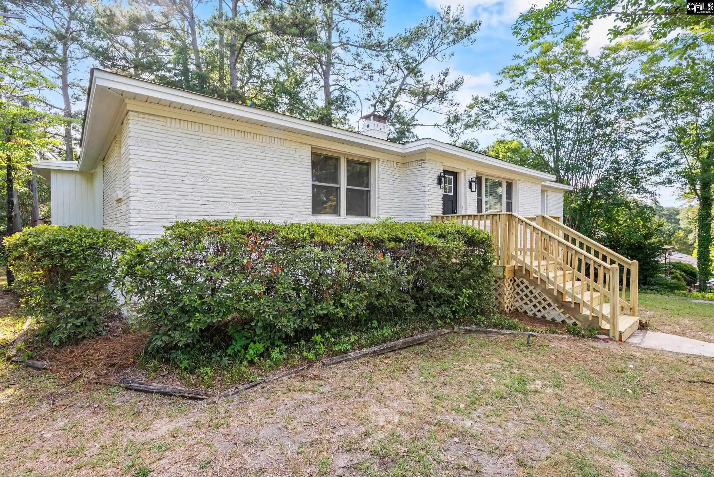 Photo 1 of Single family home for sale at 2 Vera, Columbia, SC 29204 | MLS# 636575 | Listing updated on 2026-09-15