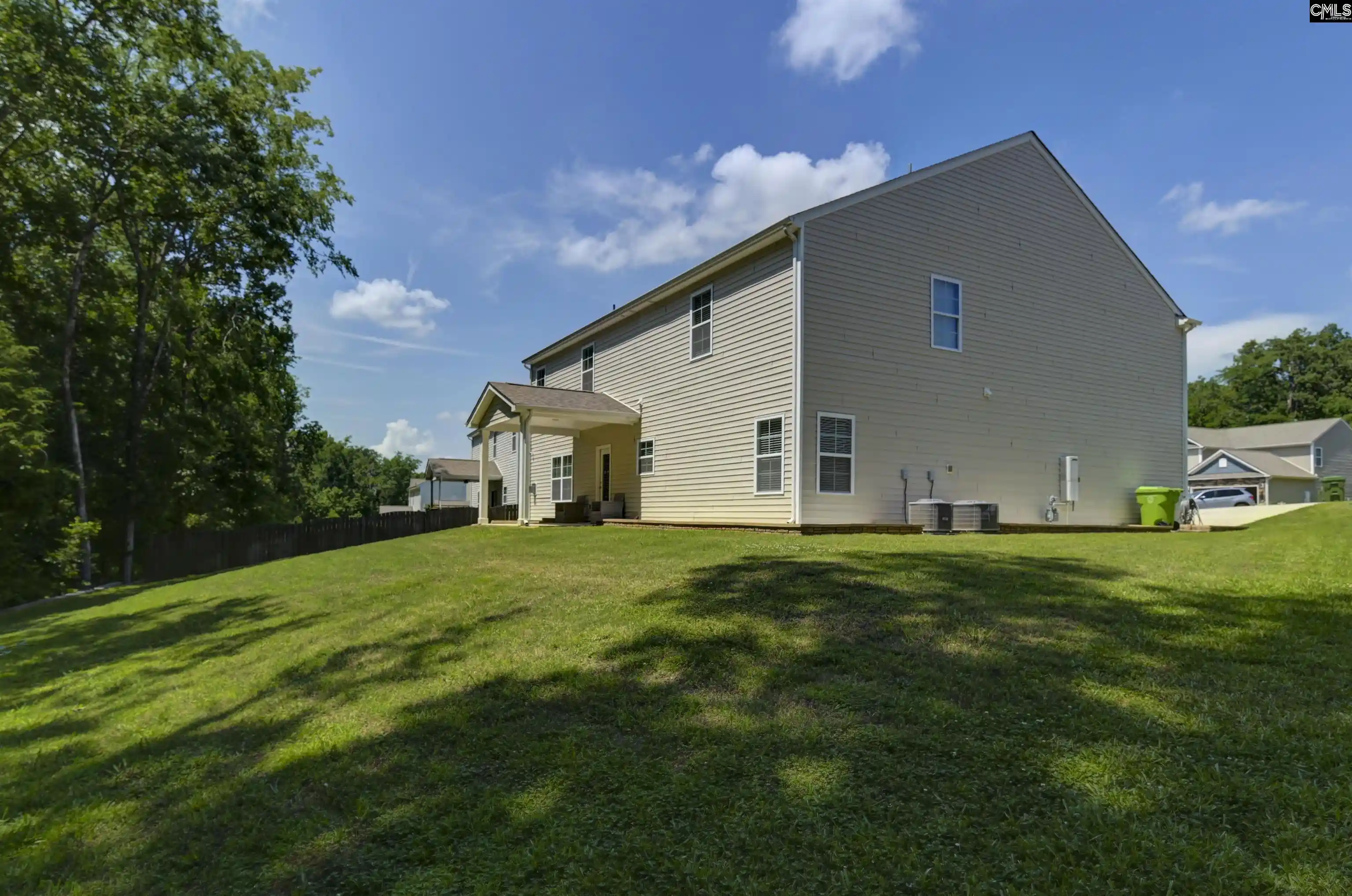 Photo 2 of Single family home for sale at 582 Stone Hollow, Irmo, SC 29063 | MLS# 636581 | Listing updated on 2026-07-19