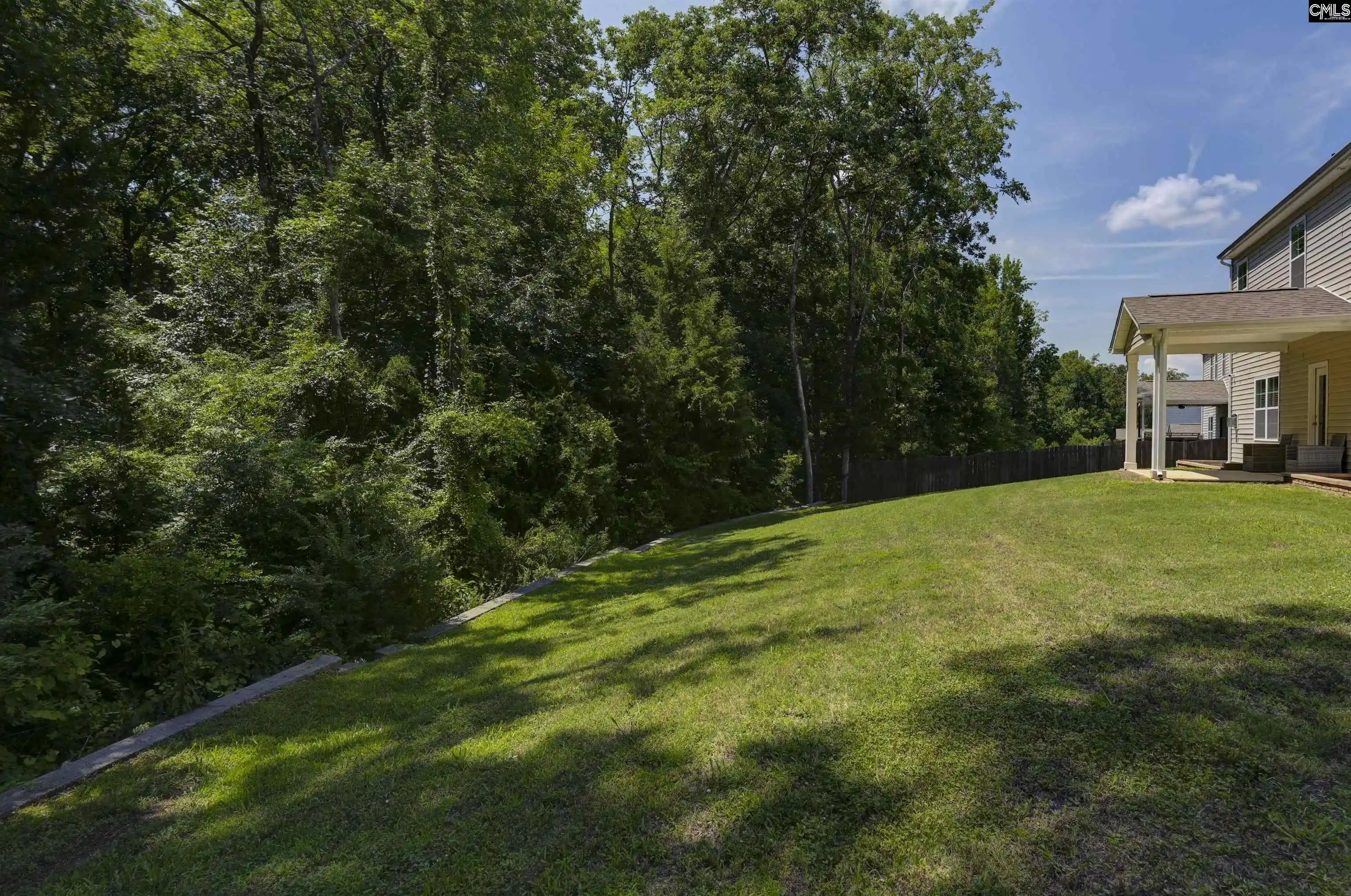 Photo 4 of Single family home for sale at 582 Stone Hollow, Irmo, SC 29063 | MLS# 636581 | Listing updated on 2026-07-19