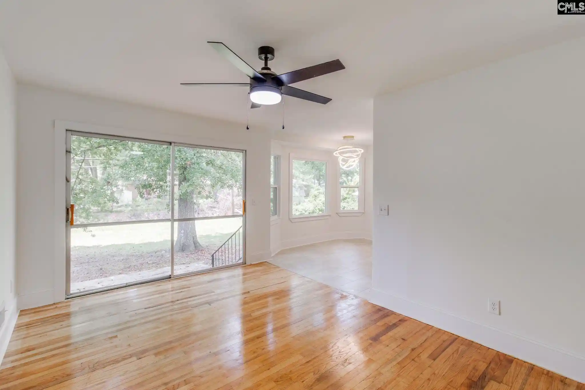 Photo 4 of Single family home for sale at 916 Newnham, Columbia, SC 29210 | MLS# 636751 | Listing updated on 2026-09-14