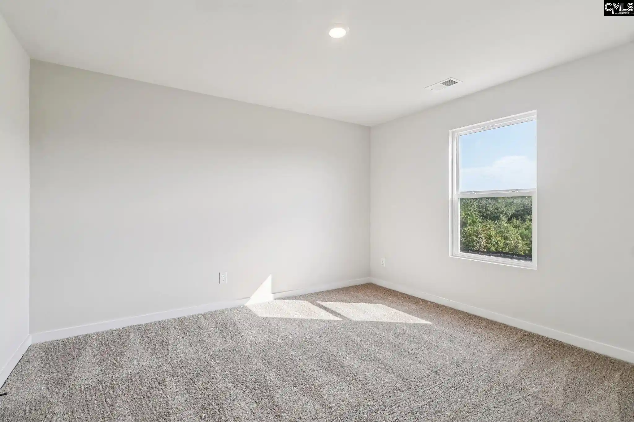 Photo 3 of Single family home for sale at 102 Sundew, Elgin, SC 29045 | MLS# 636879 | Listing updated on 2026-10-01