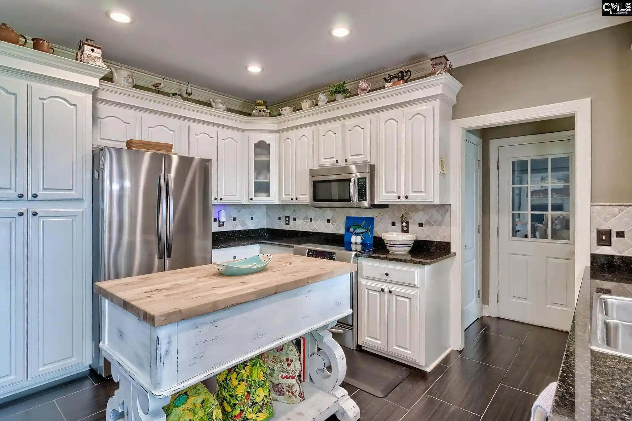 Photo 4 of Sale Pending at 477 Lake Tide, Chapin, SC 29036 | MLS# 636994 | Listing updated on 2026-09-22