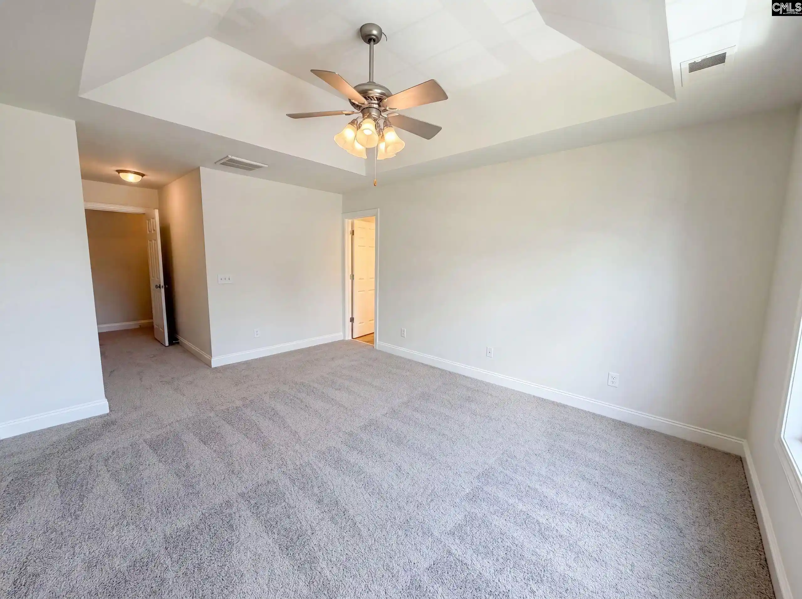 Photo 4 of Single family home for sale at 14 Magnolia Springs, Columbia, SC 29209 | MLS# 637013 | Listing updated on 2026-09-10