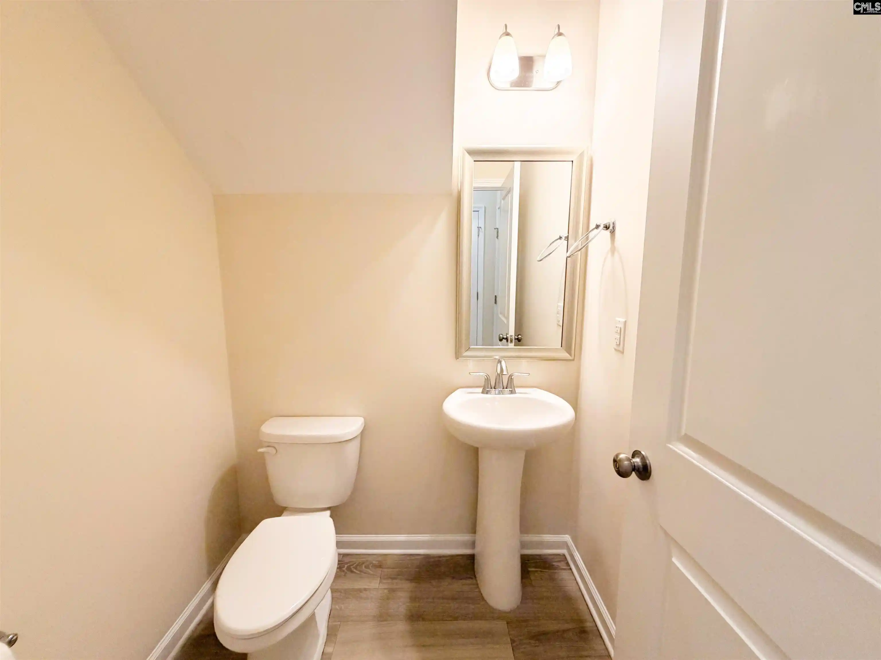 Photo 2 of Single family home for sale at 128 Brewers Oak, West Columbia, SC 29169 | MLS# 637166 | Listing updated on 2026-06-24