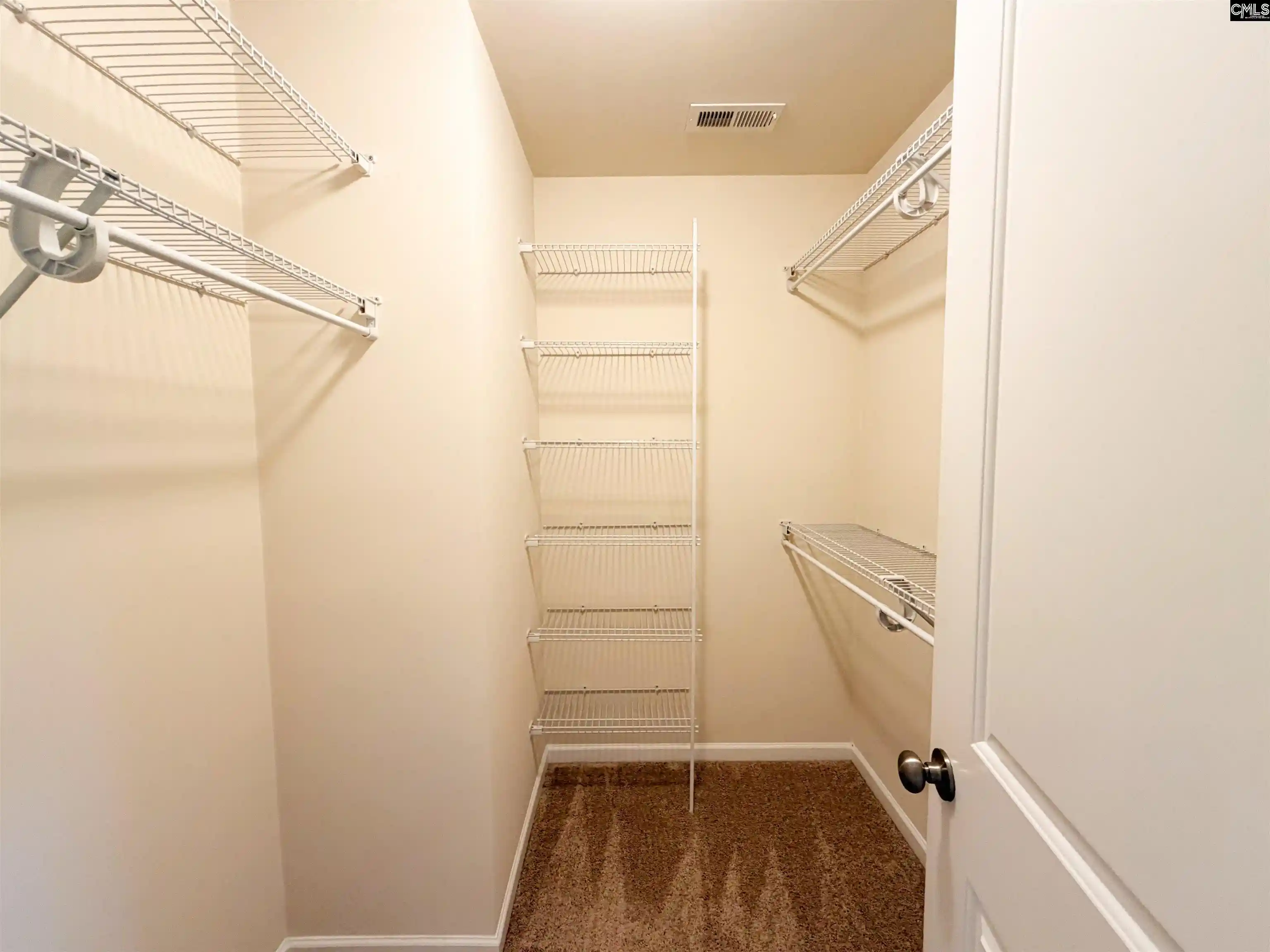 Photo 4 of Single family home for sale at 128 Brewers Oak, West Columbia, SC 29169 | MLS# 637166 | Listing updated on 2026-06-24
