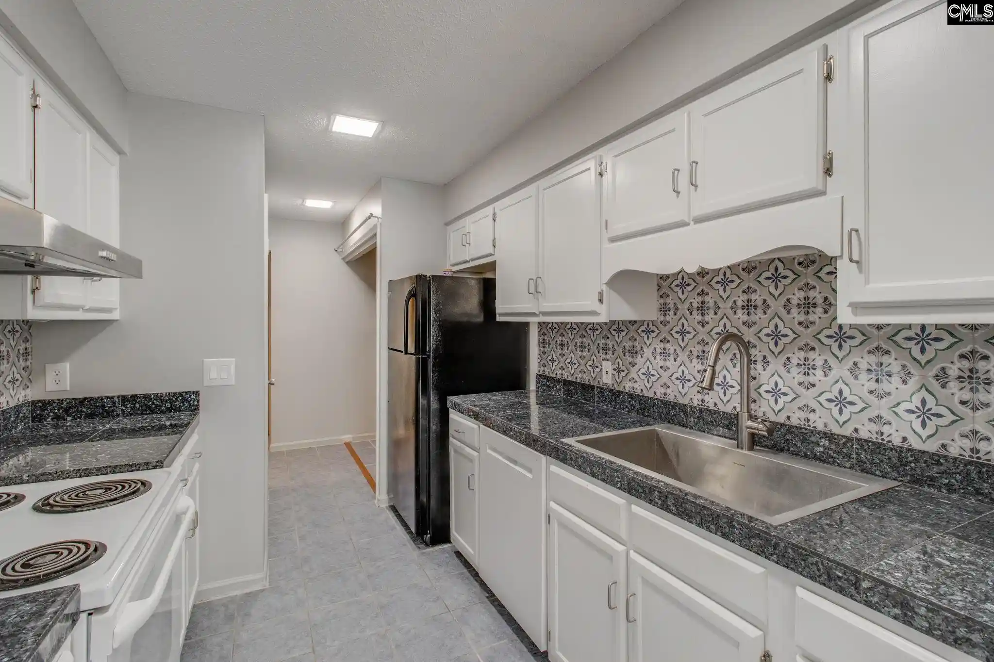Photo 3 of Sale Pending at 311 Dryden, Columbia, SC 29212 | MLS# 637175 | Listing updated on 2026-09-15