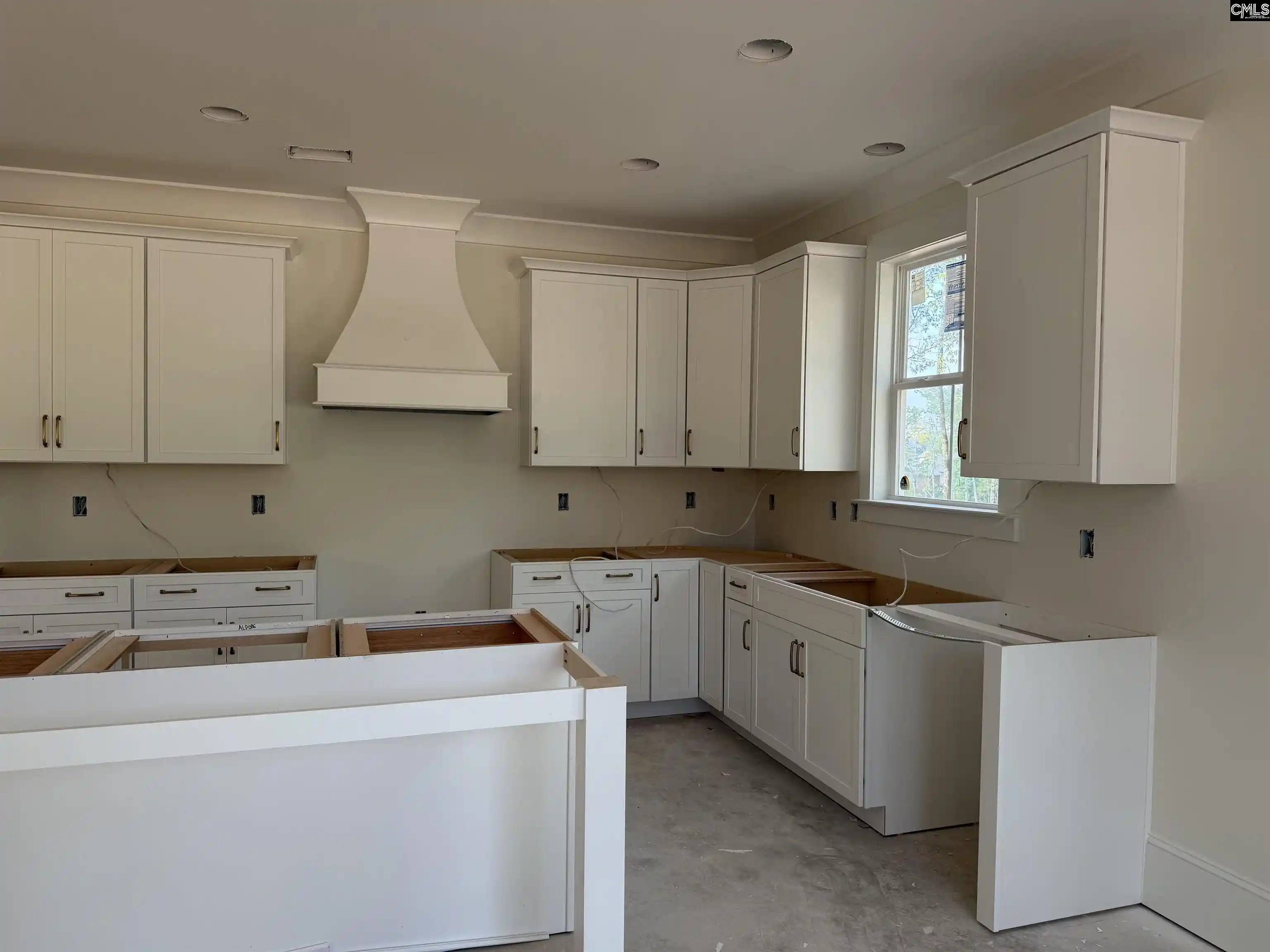 Photo 4 of Single family home for sale at 828 Elms Spinney, Chapin, SC 29036 | MLS# 637191 | Listing updated on 2026-09-01