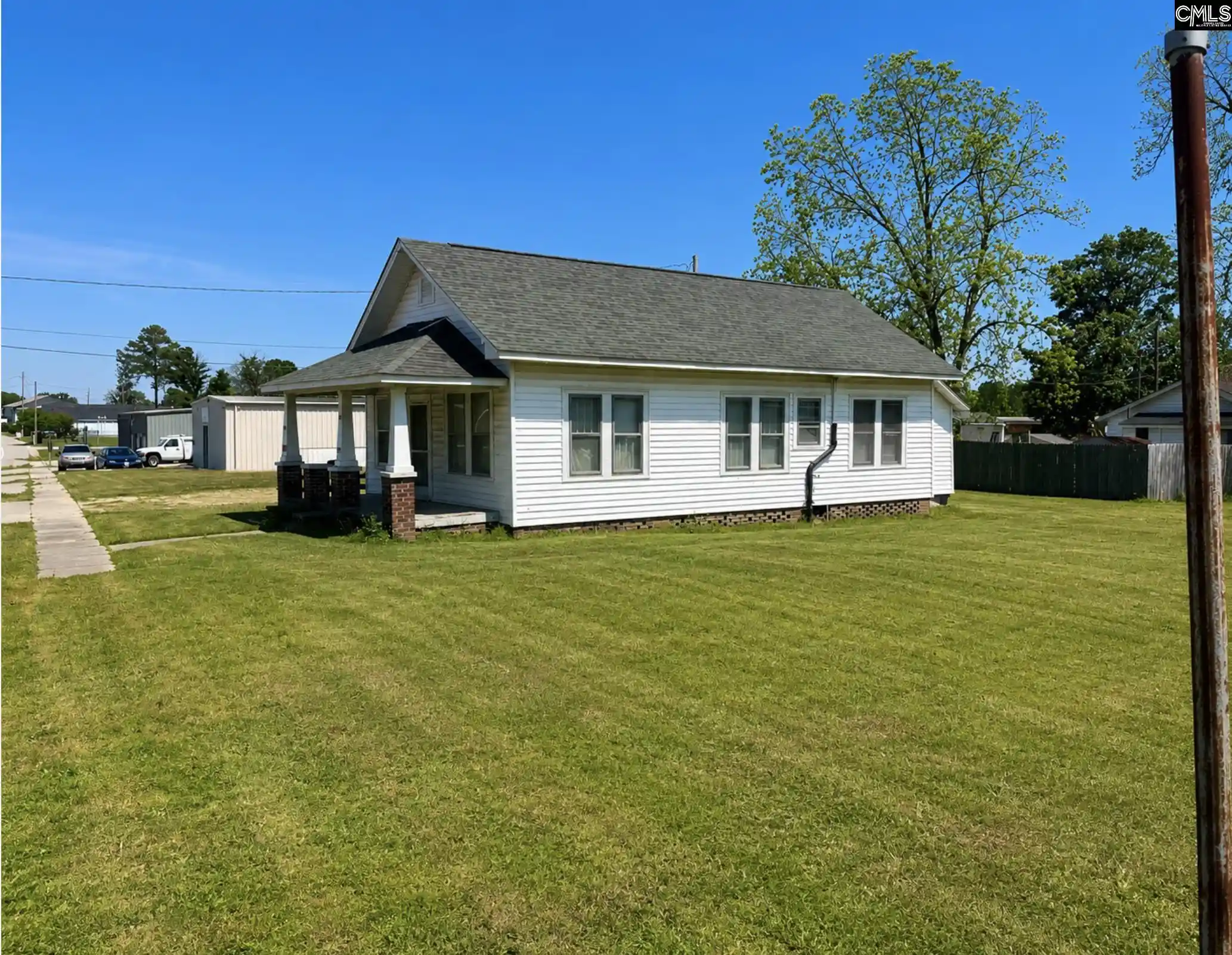 Photo 3 of Multi family home for sale at 835 Frink, Cayce, SC 29033 | MLS# 637285 | Listing updated on 2026-06-26