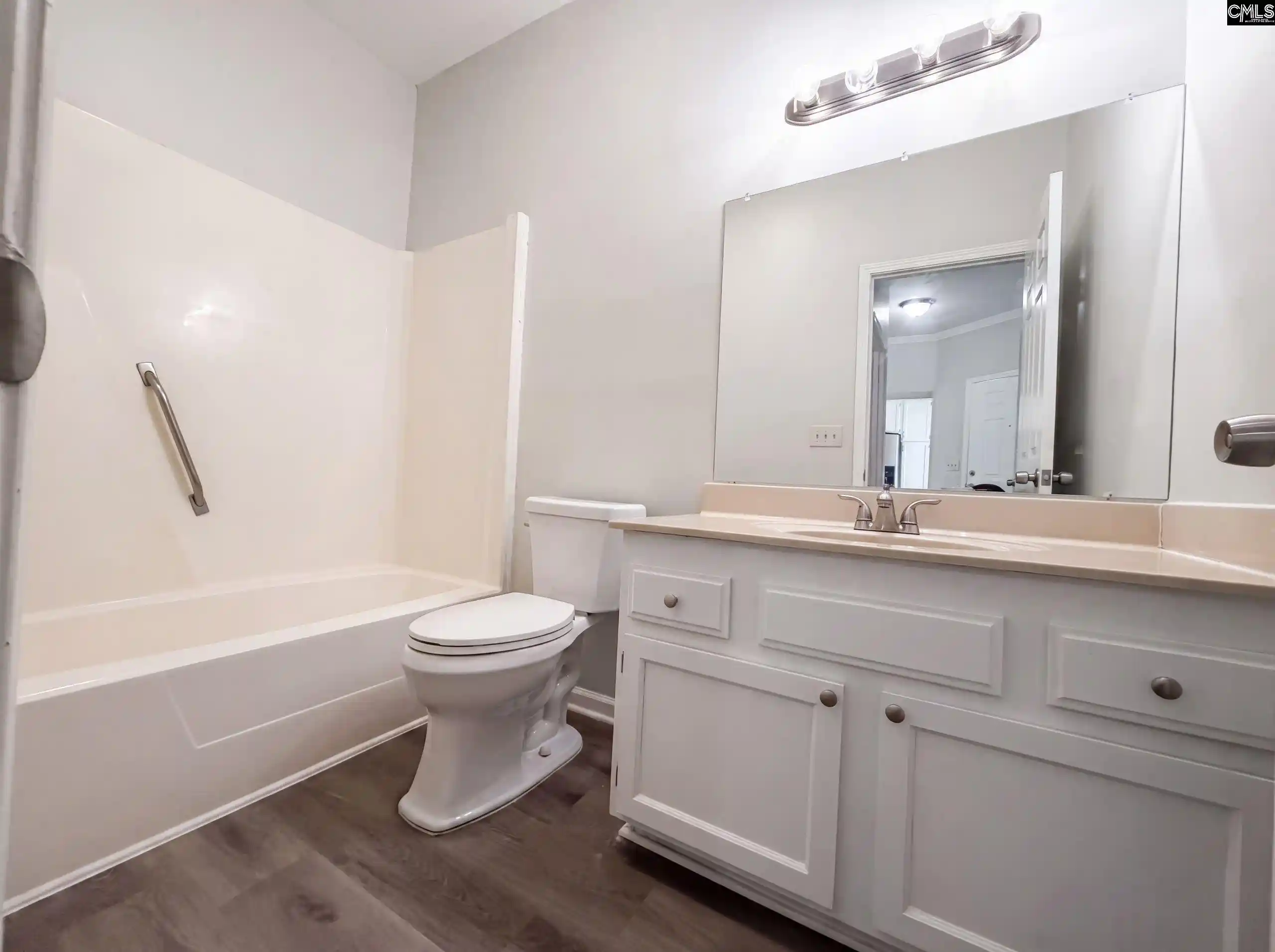 Photo 4 of Single family home for sale at 130 Fredricksburg, Columbia, SC 29210 | MLS# 637321 | Listing updated on 2026-08-12