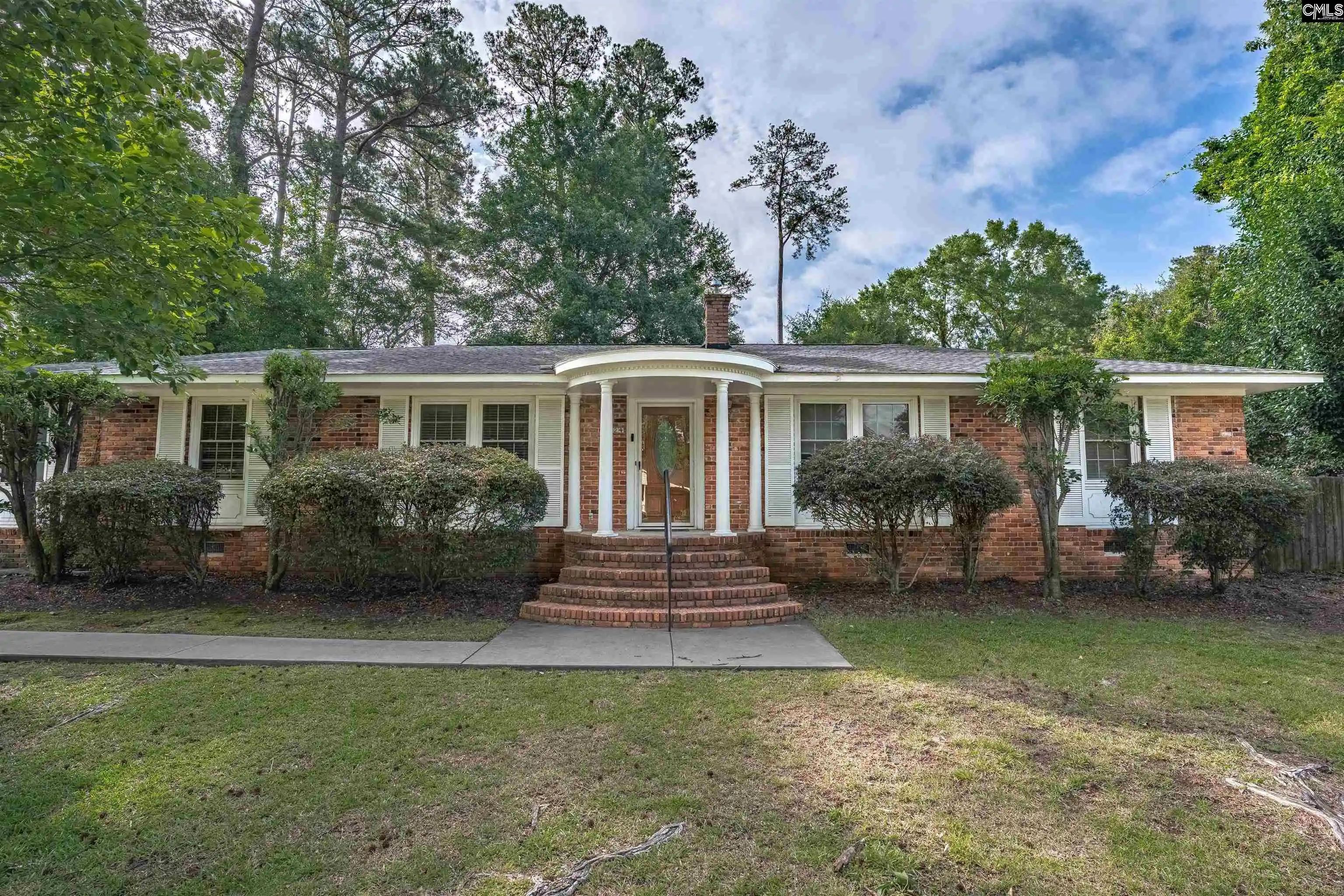 Photo 1 of Single family home for sale at 824 Fairwood, Columbia, SC 29209 | MLS# 637345 | Listing updated on 2026-09-01