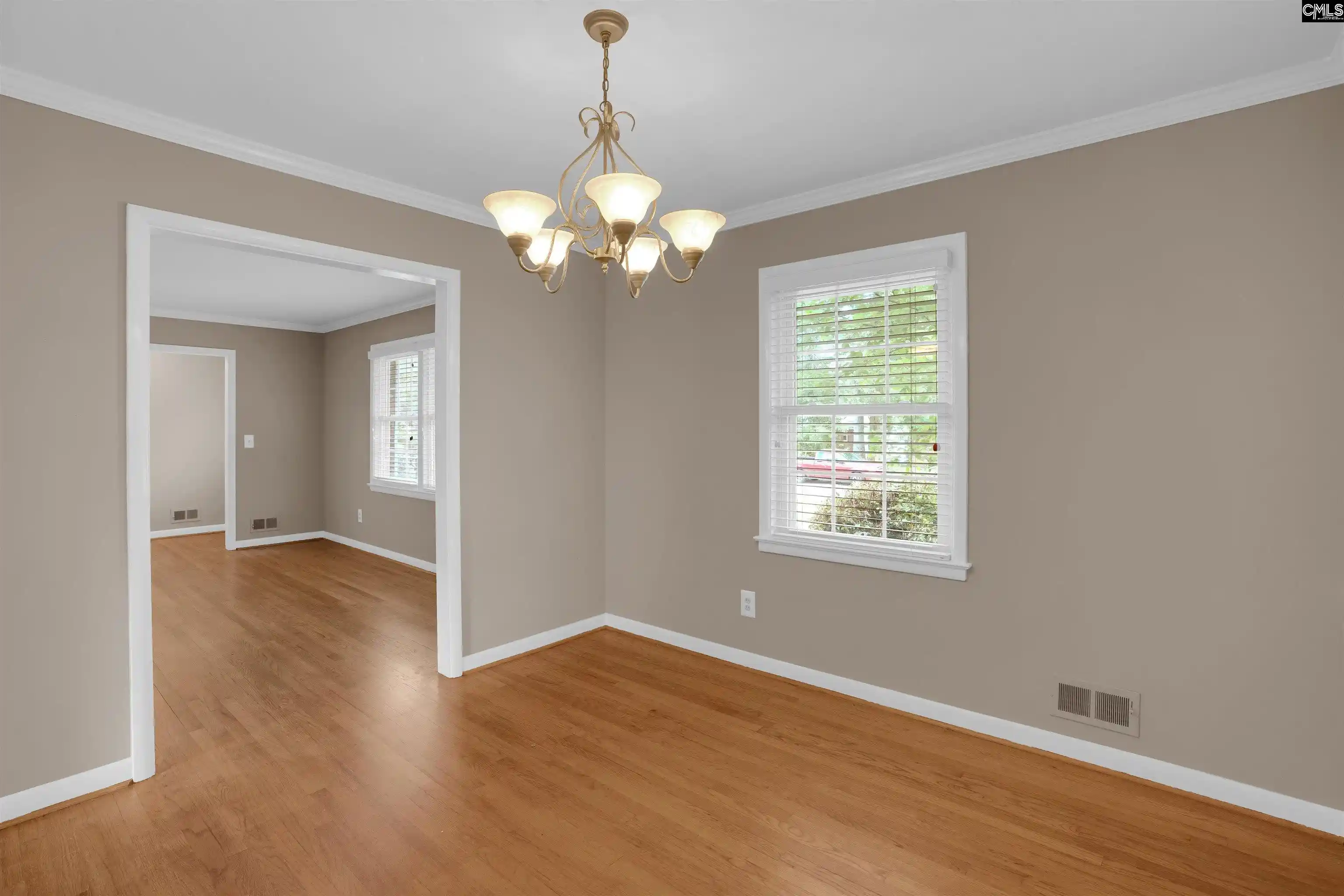 Photo 2 of Single family home for sale at 824 Fairwood, Columbia, SC 29209 | MLS# 637345 | Listing updated on 2026-09-01