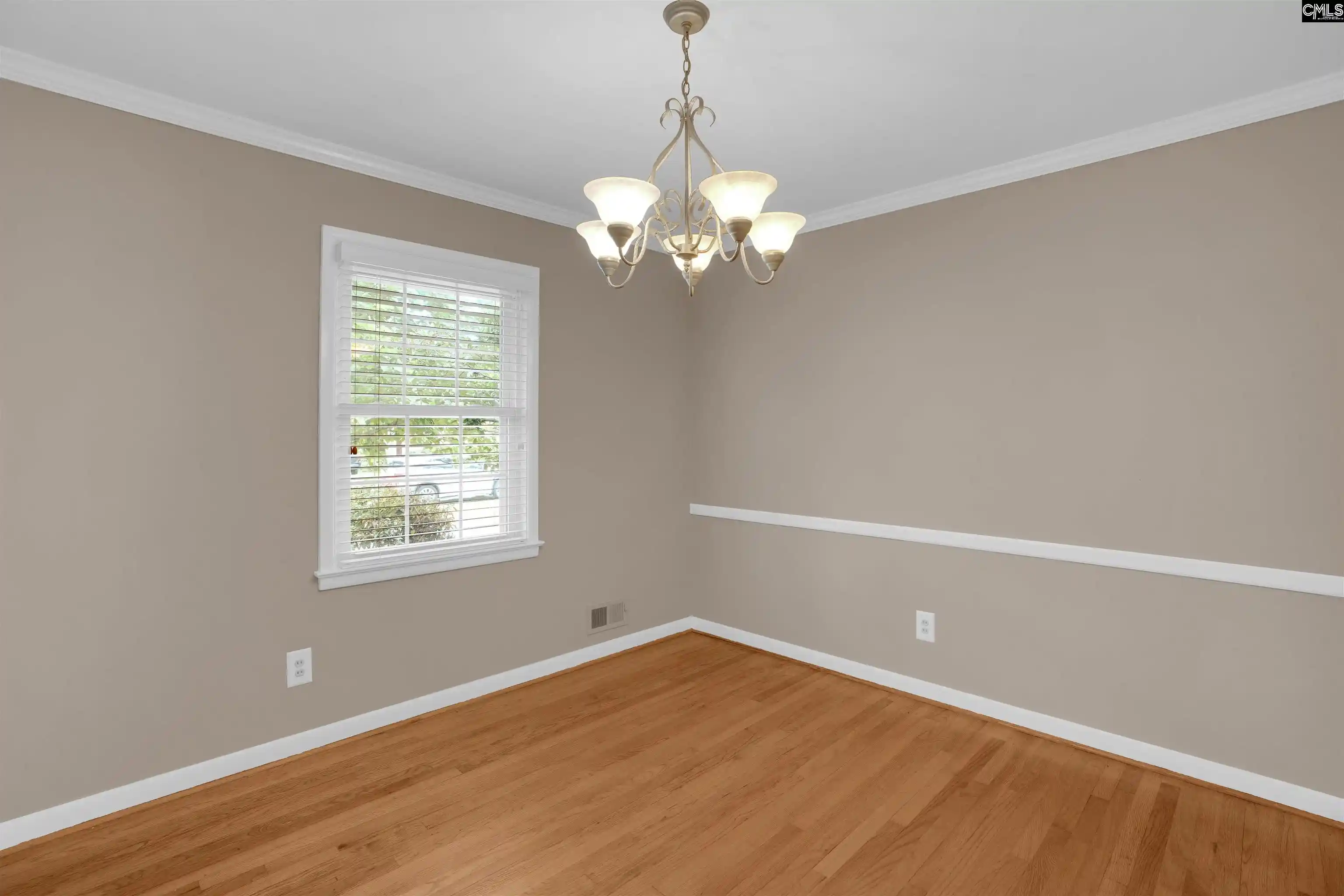 Photo 3 of Single family home for sale at 824 Fairwood, Columbia, SC 29209 | MLS# 637345 | Listing updated on 2026-09-01