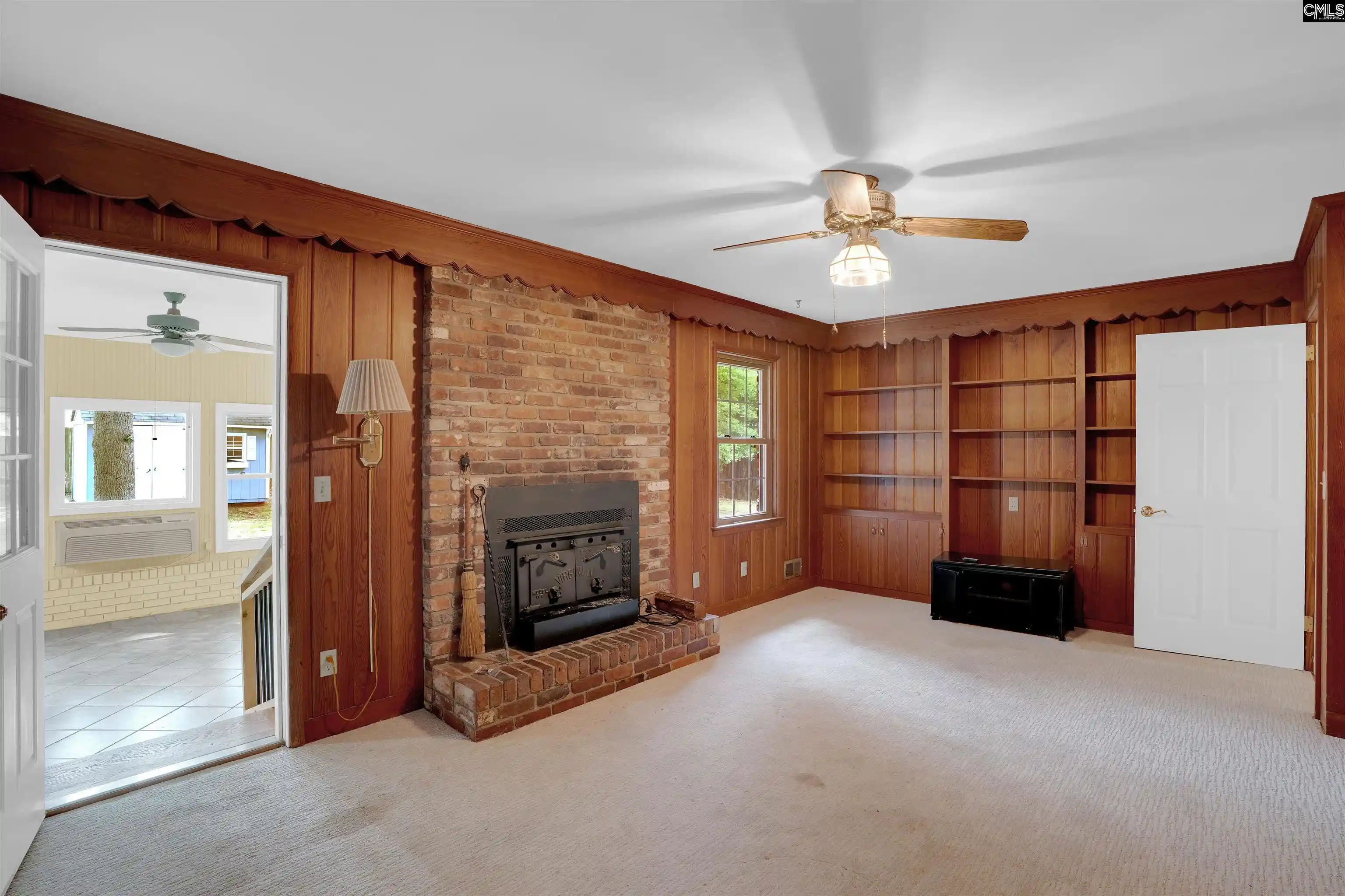 Photo 4 of Single family home for sale at 824 Fairwood, Columbia, SC 29209 | MLS# 637345 | Listing updated on 2026-09-01