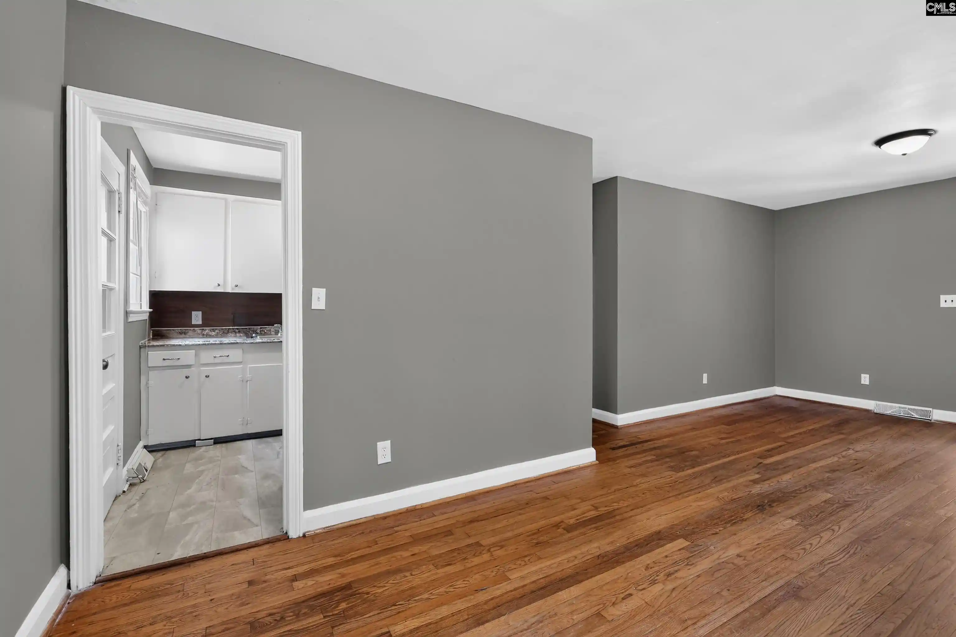 Photo 2 of Single family home for sale at 8 Holiday, Columbia, SC 29206 | MLS# 637376 | Listing updated on 2026-08-28