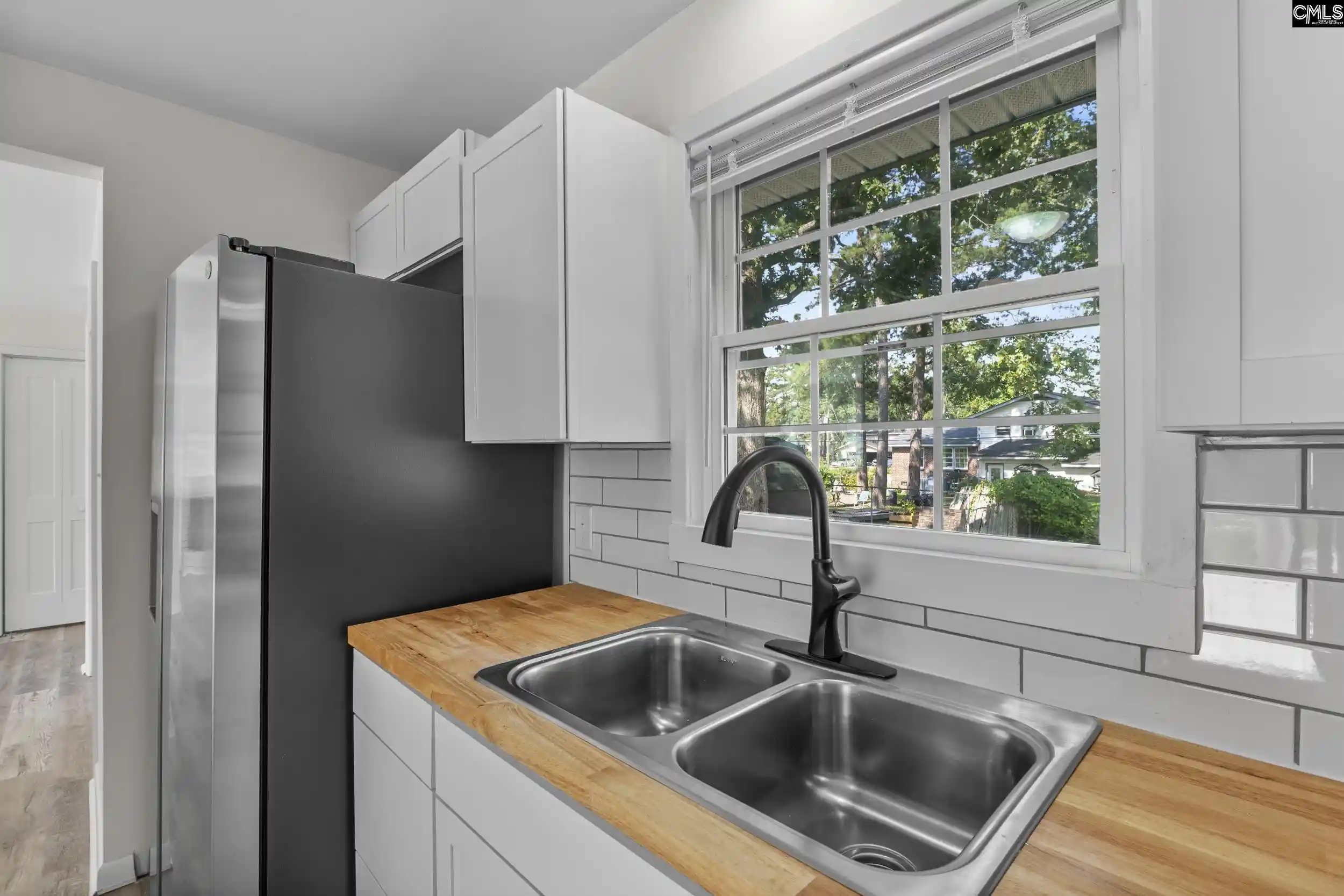 Photo 4 of Single family home for sale at 415 Eldorado, Columbia, SC 29203 | MLS# 637555 | Listing updated on 2026-09-29