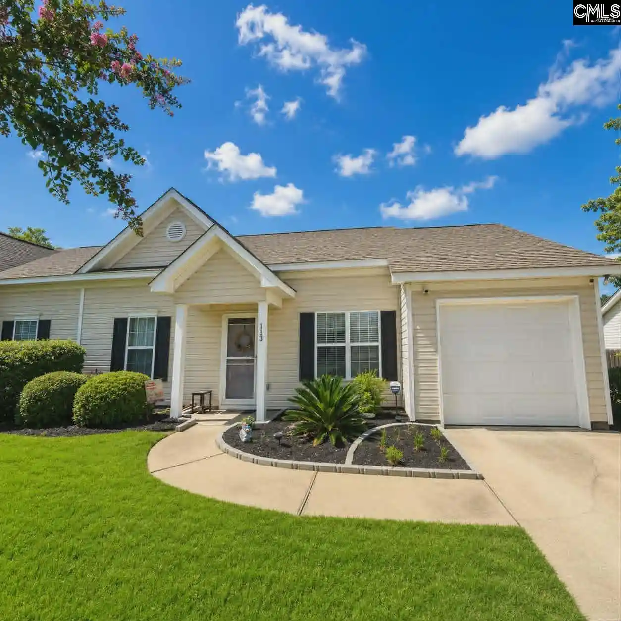 Photo 1 of Sale Pending at 113 Avebury, Columbia, SC 29229 | MLS# 637623 | Listing updated on 2026-07-15