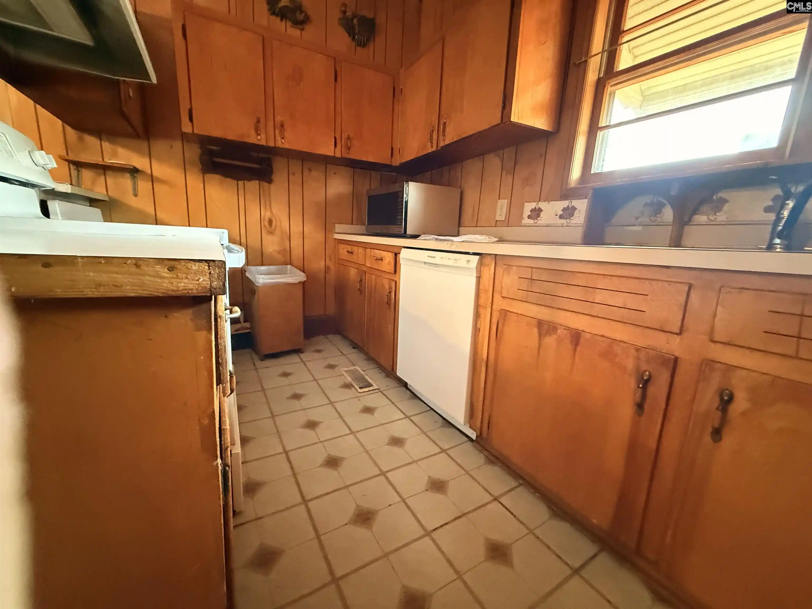 Photo 3 of Single family home for sale at 1216 Player, Newberry, SC 29108 | MLS# 637655 | Listing updated on 2026-09-04