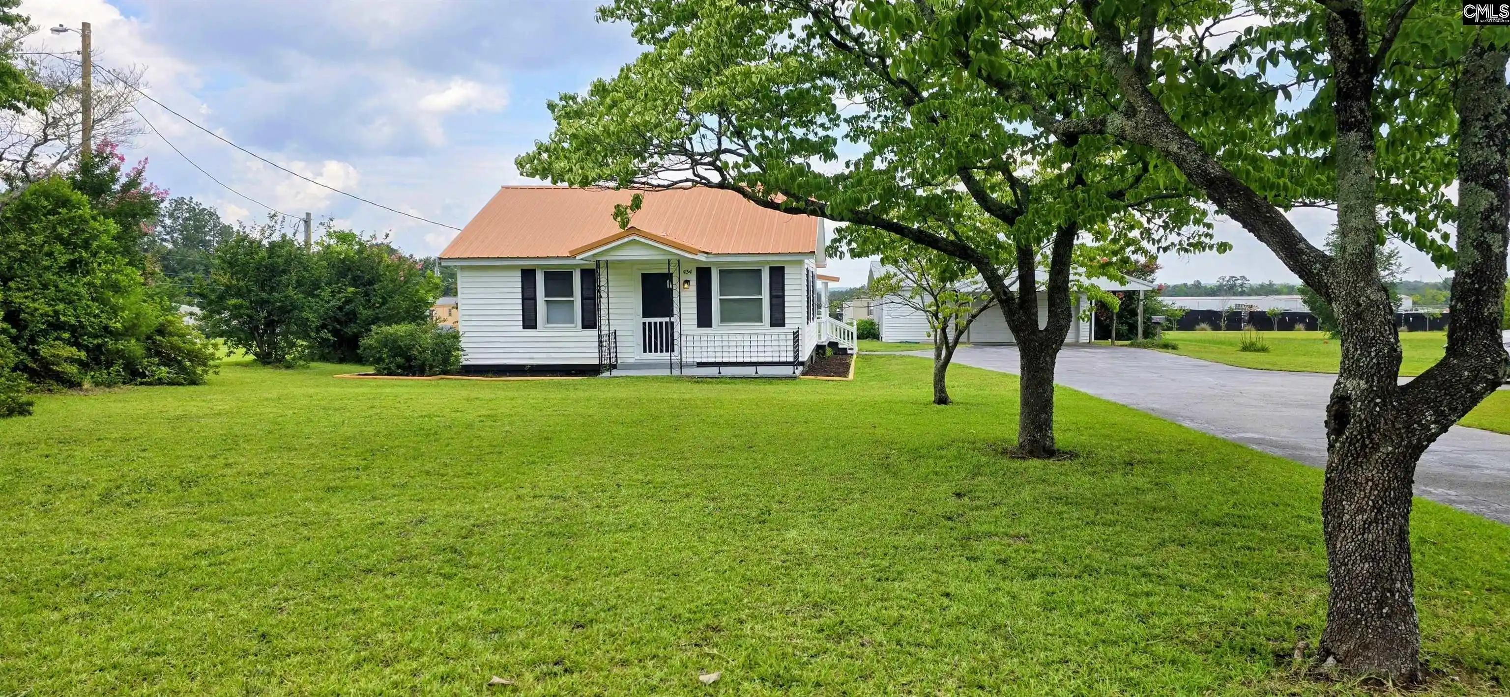 Photo 3 of Sale Pending at 434 Two Notch, Lexington, SC 29073 | MLS# 637676 | Listing updated on 2026-07-24