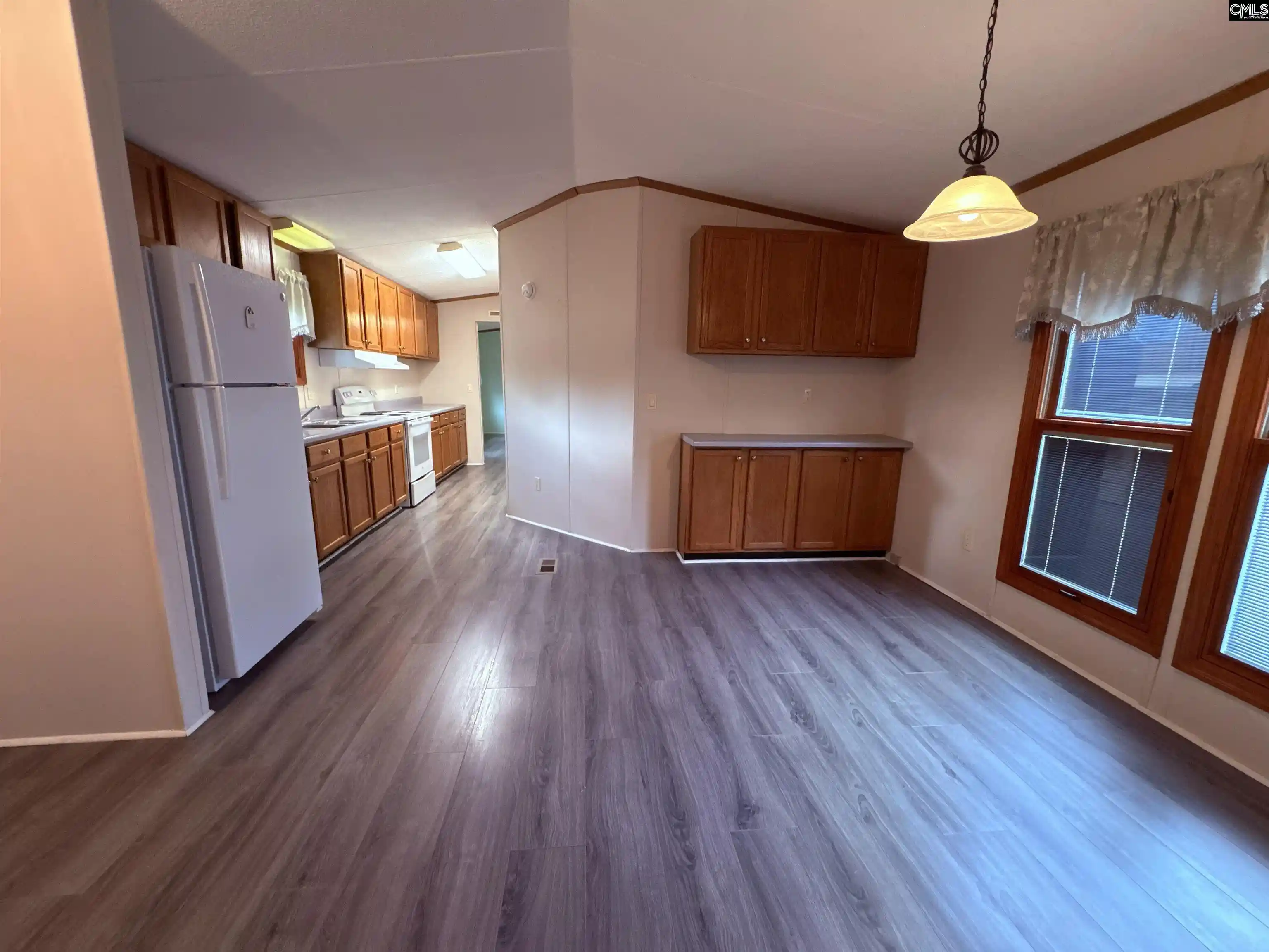 3rd image of 516 Shop, Kershaw, SC 29067 | MLS# 637726