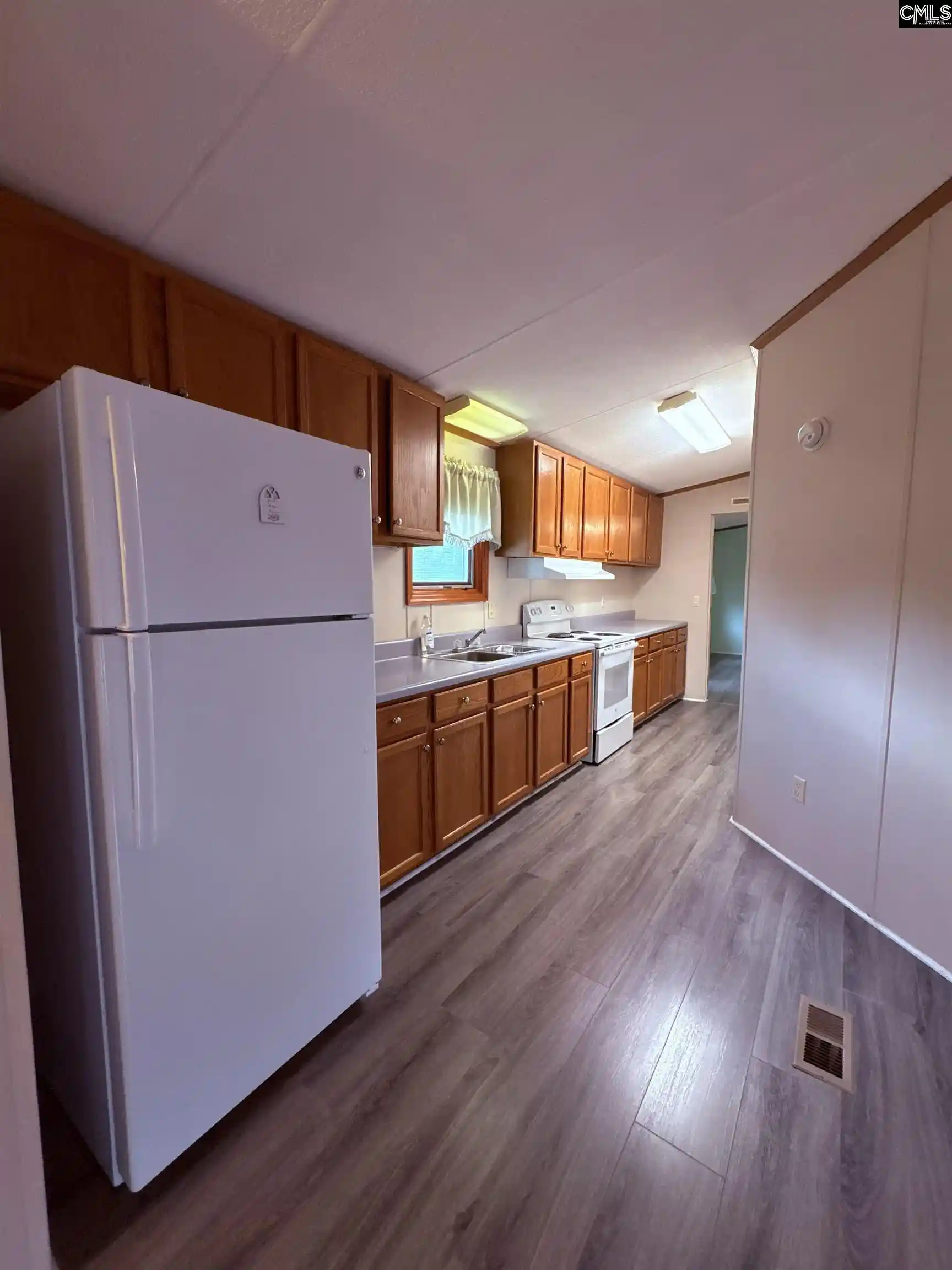 5th image of 516 Shop, Kershaw, SC 29067 | MLS# 637726