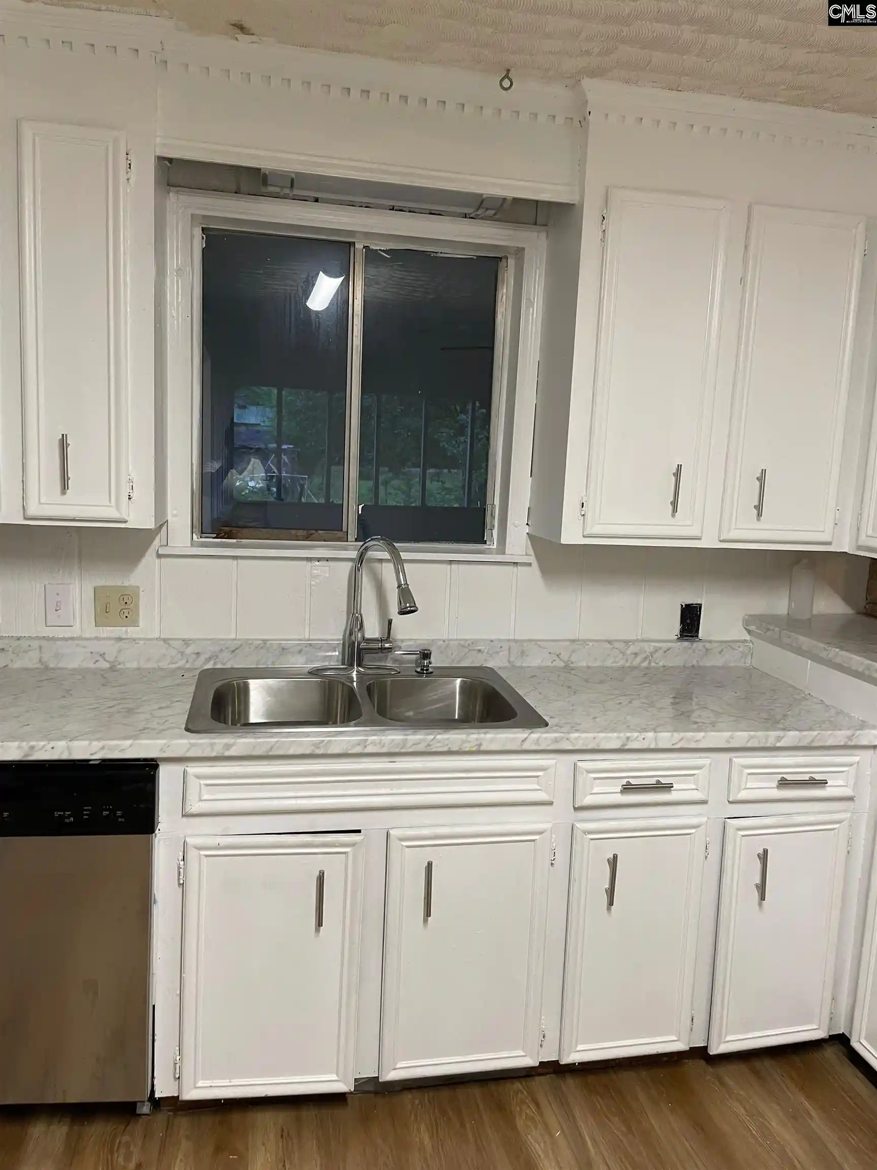 2nd image of 110 Walnut Lane, Hopkins, SC 29061 | MLS# 637730
